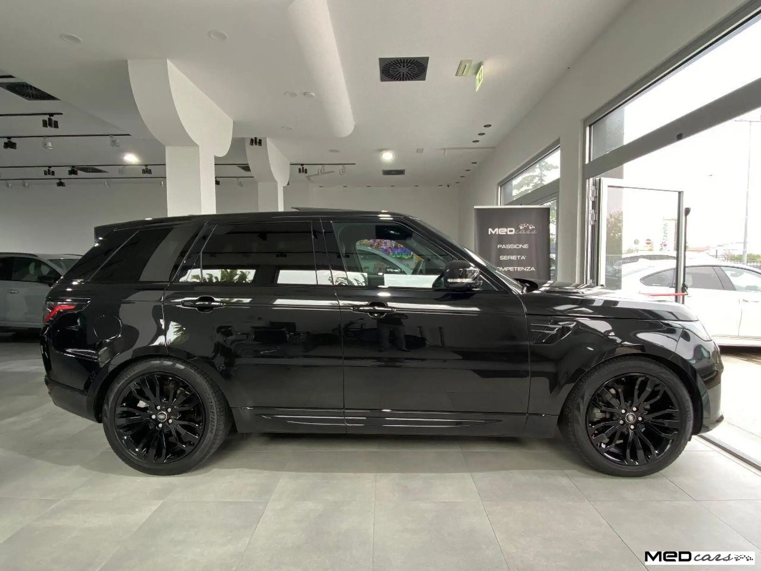 Land Rover - Range Rover Sport