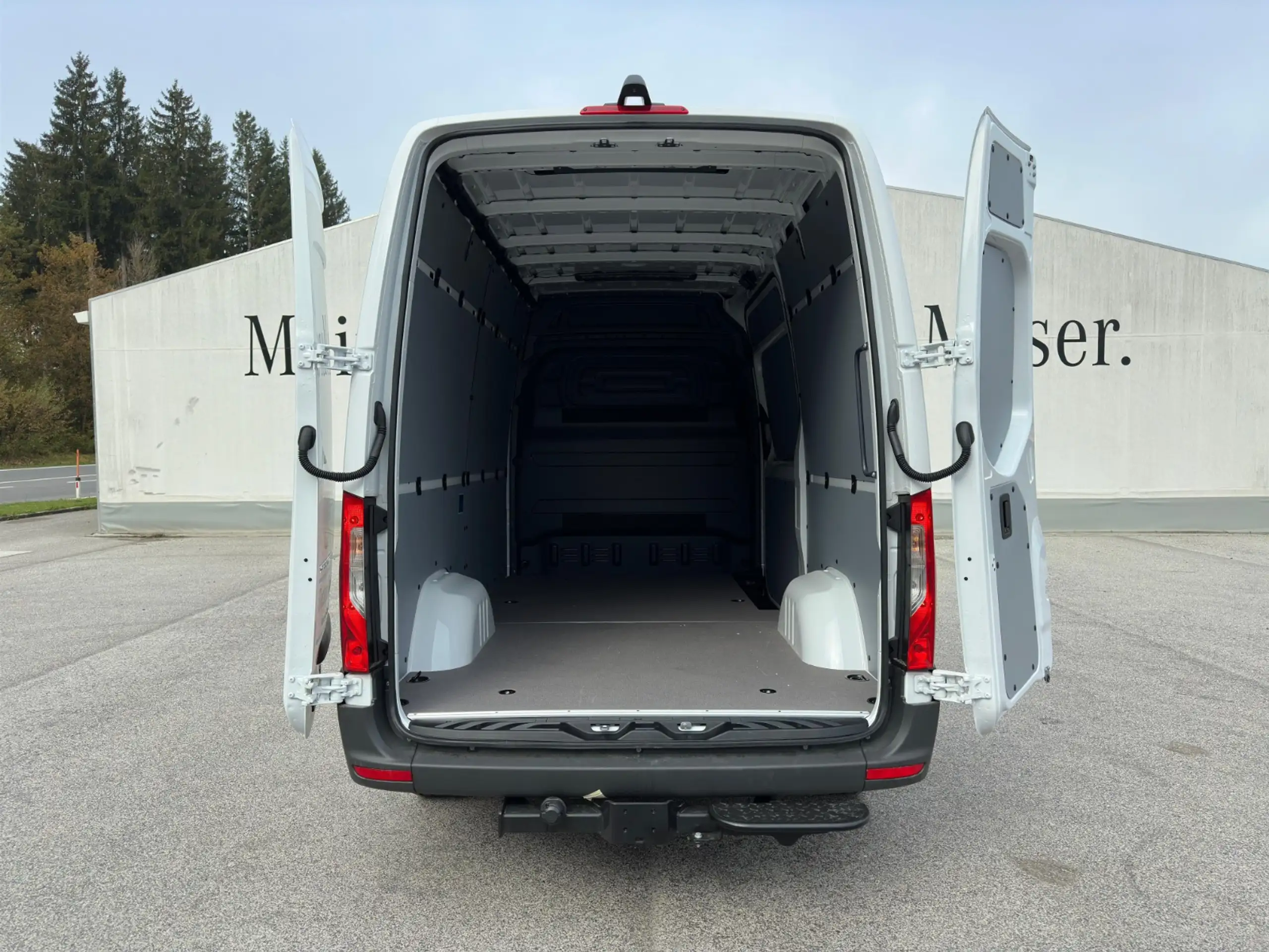 Mercedes-Benz - Sprinter