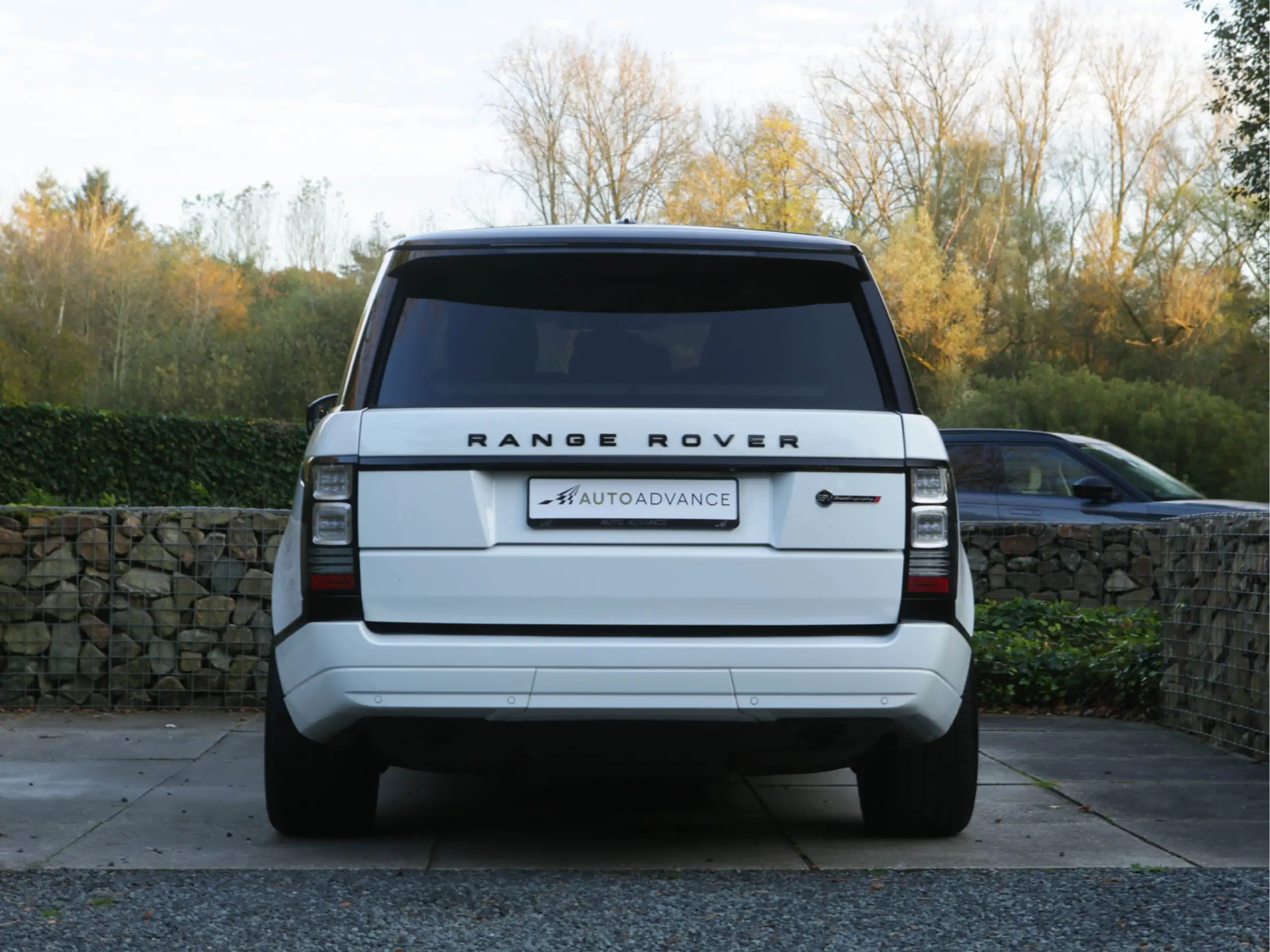 Land Rover - Range Rover