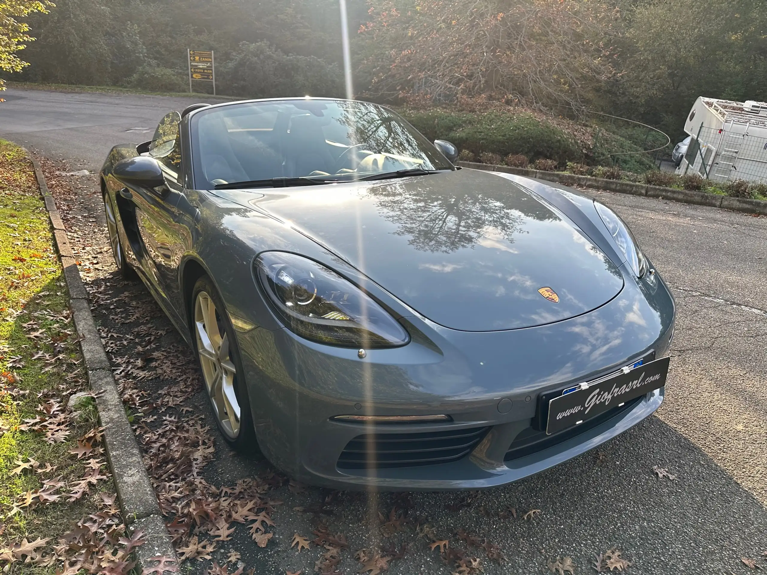 Porsche - Boxster