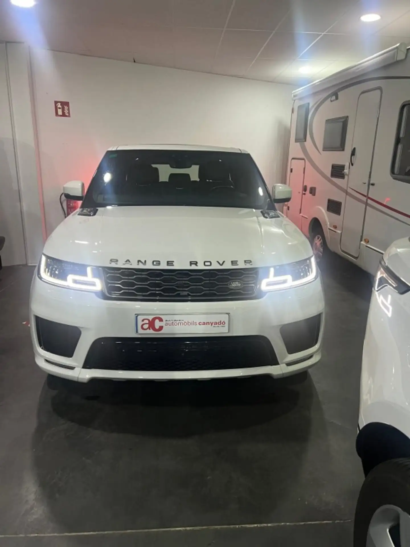 Land Rover - Range Rover Sport