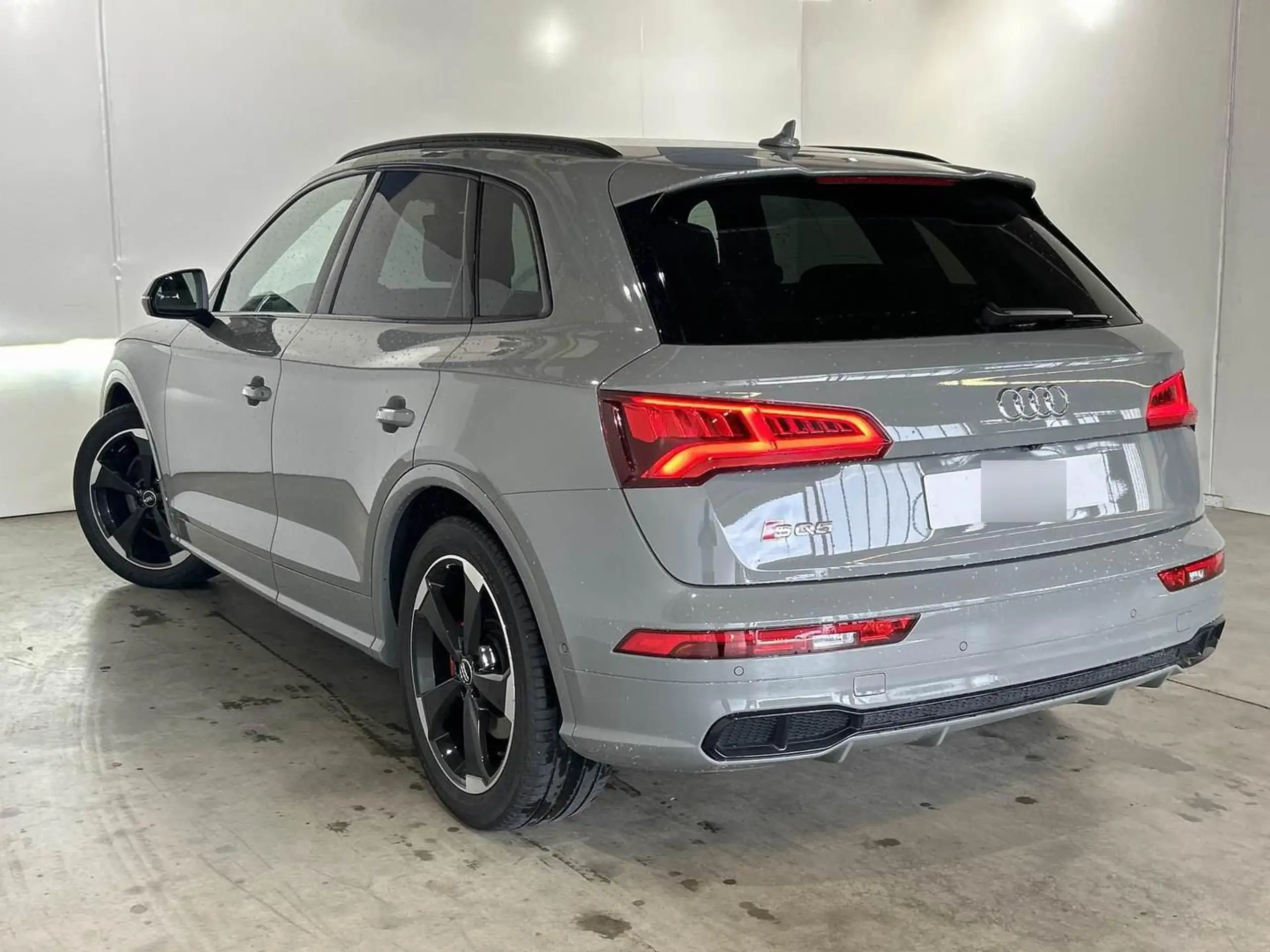 Audi - SQ5