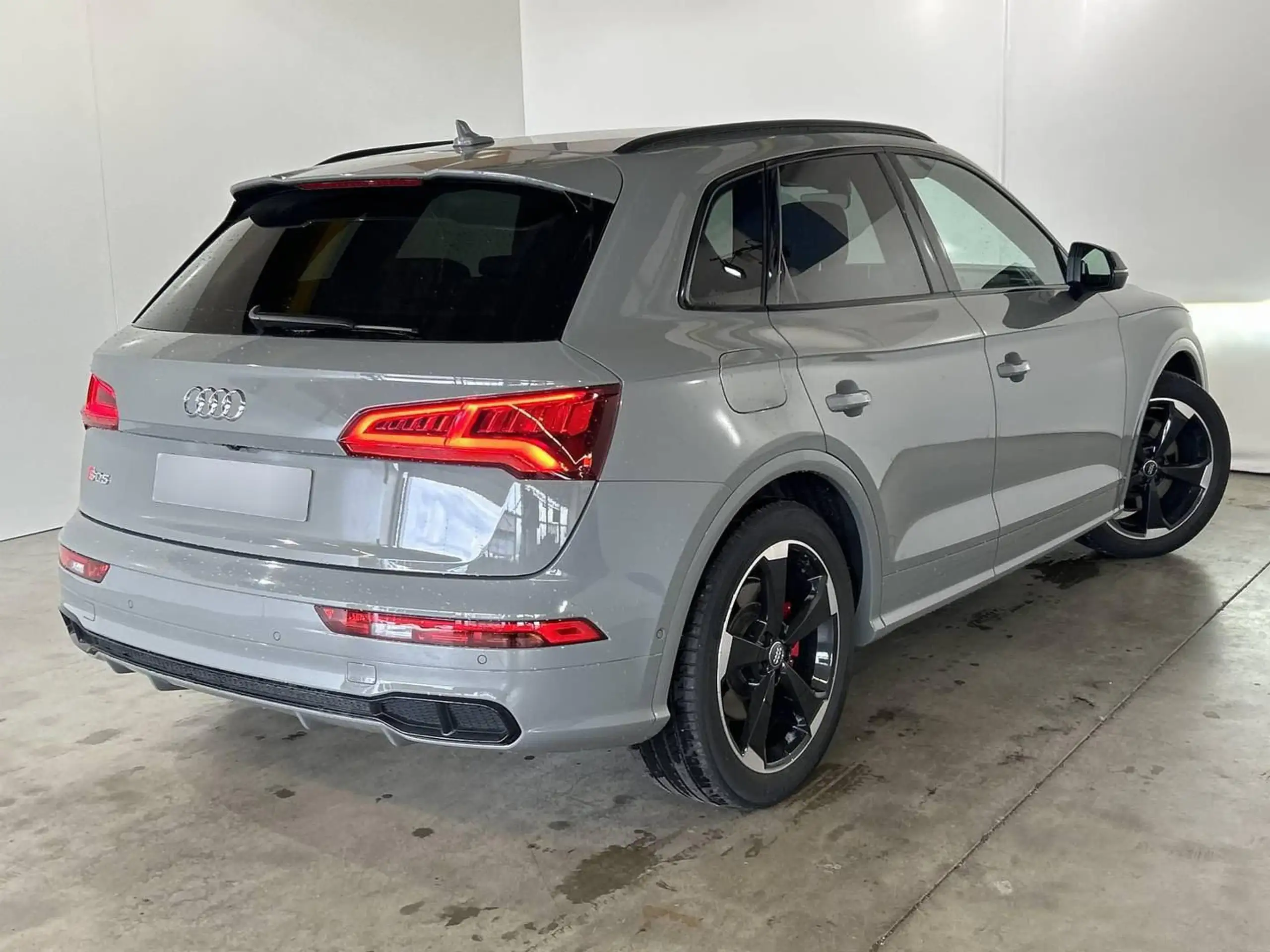 Audi - SQ5