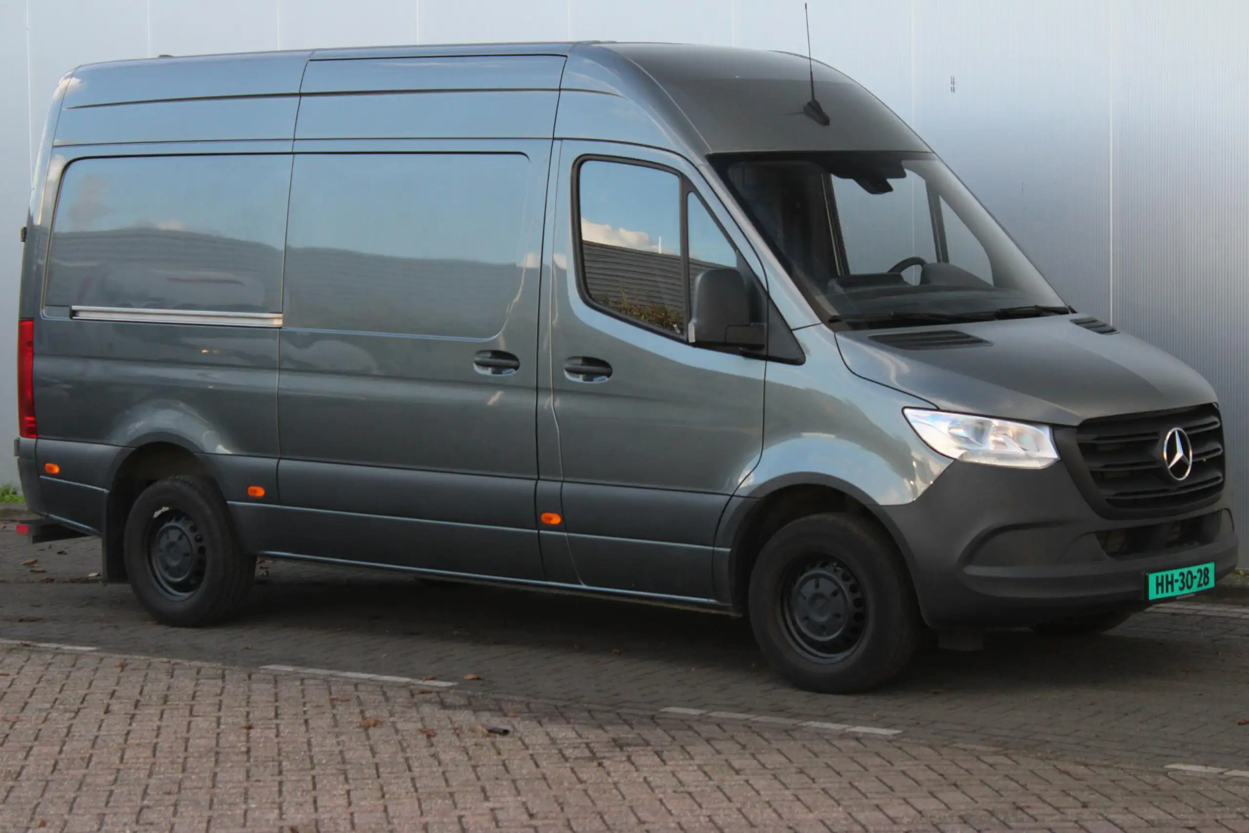 Mercedes-Benz - Sprinter