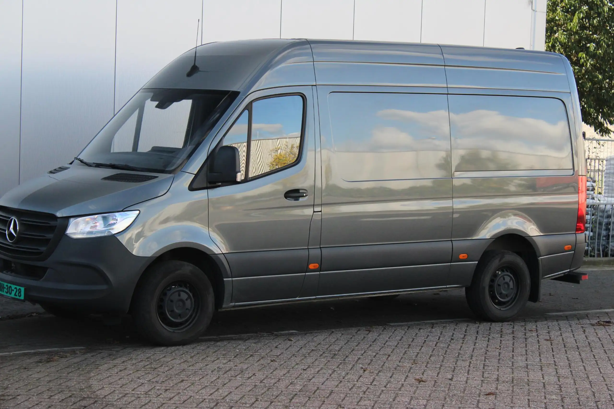 Mercedes-Benz - Sprinter