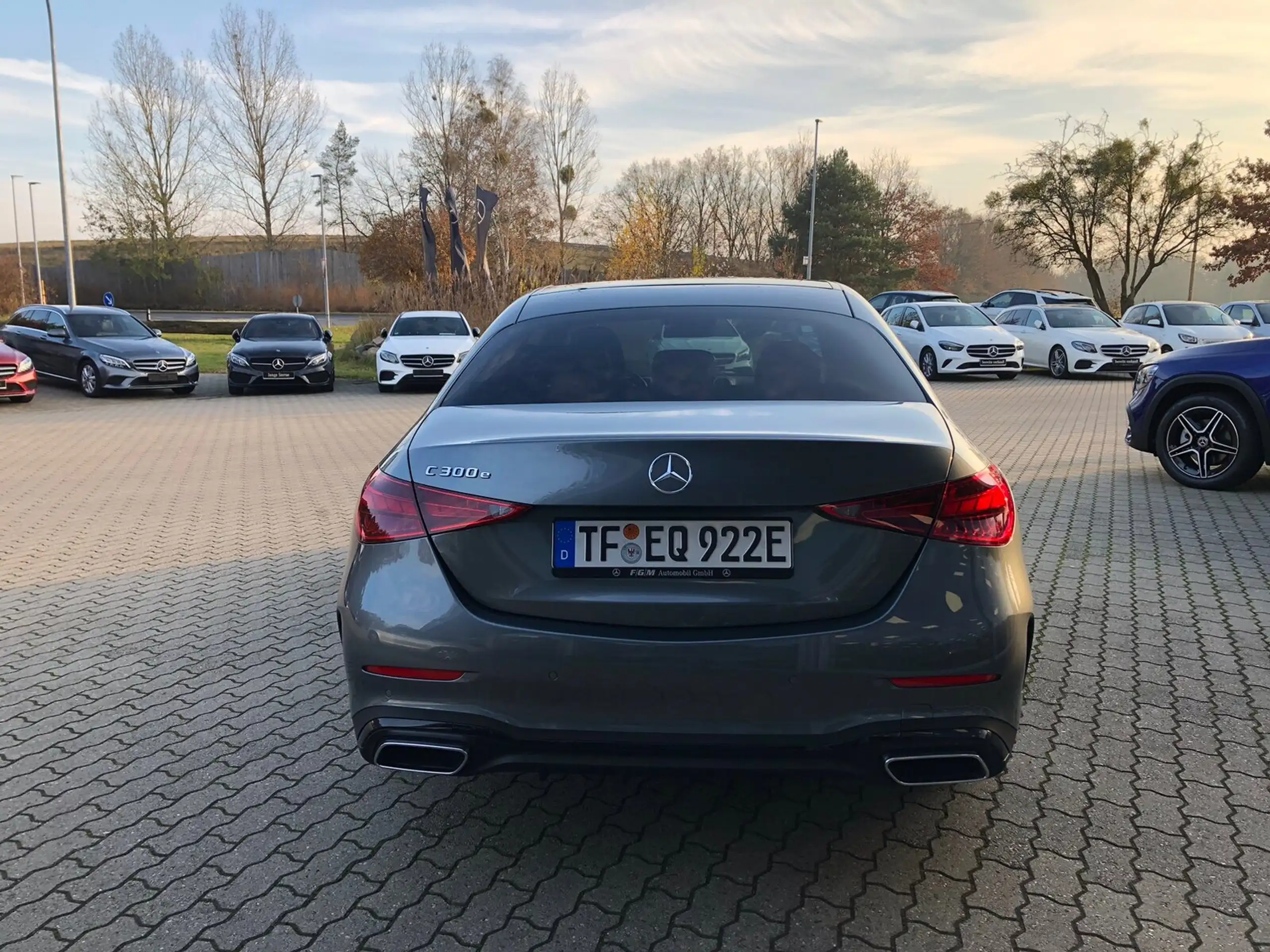 Mercedes-Benz - C 300