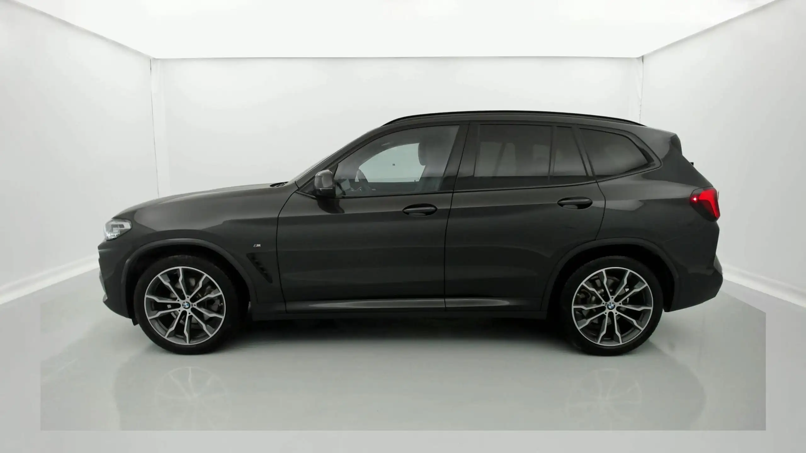 BMW - X3