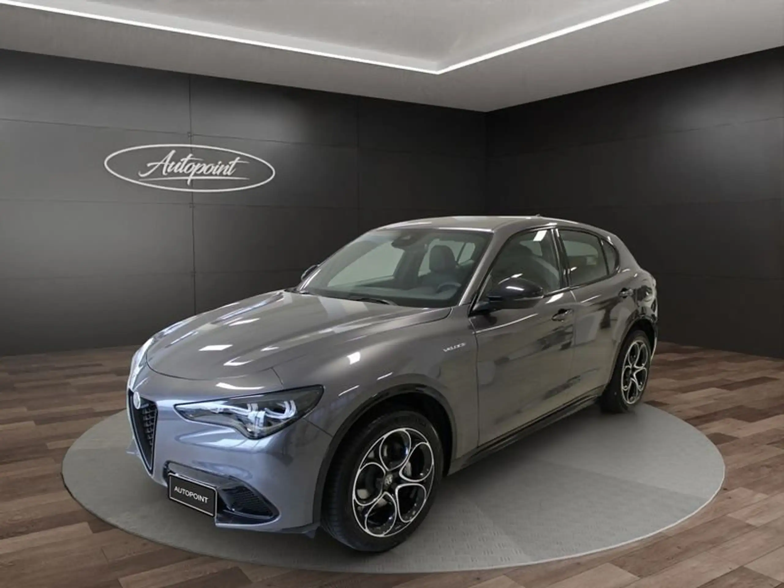 Alfa Romeo Stelvio 2024