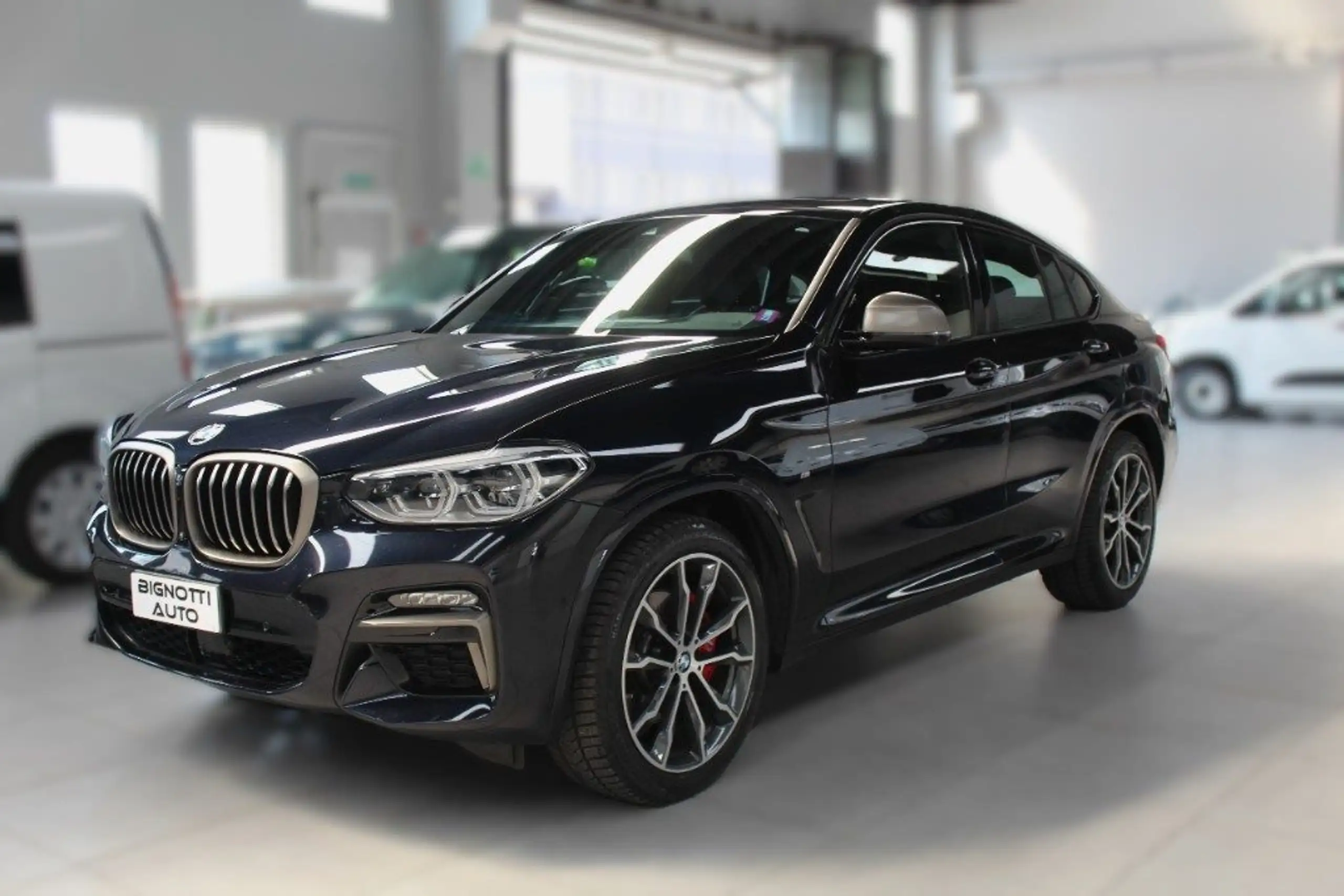 BMW - X4 M