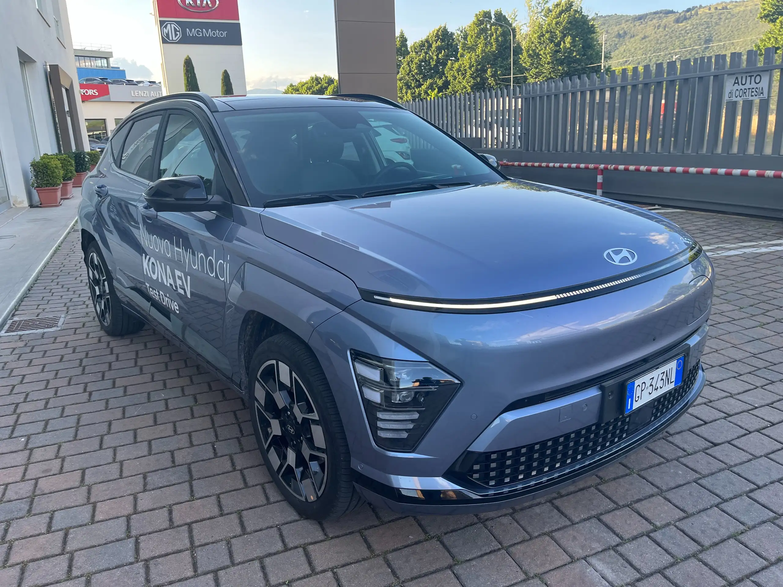 Hyundai - KONA