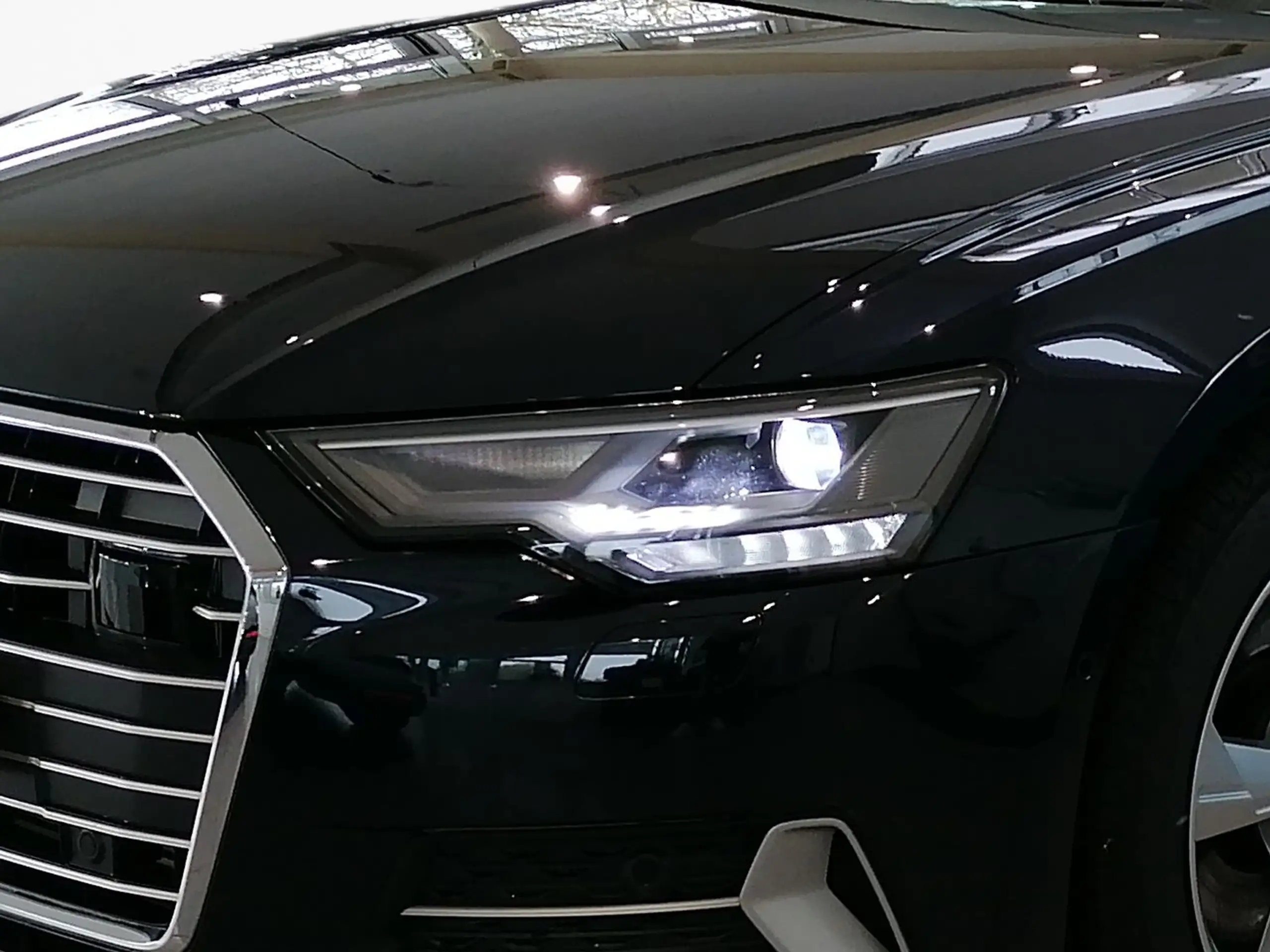 Audi - A6