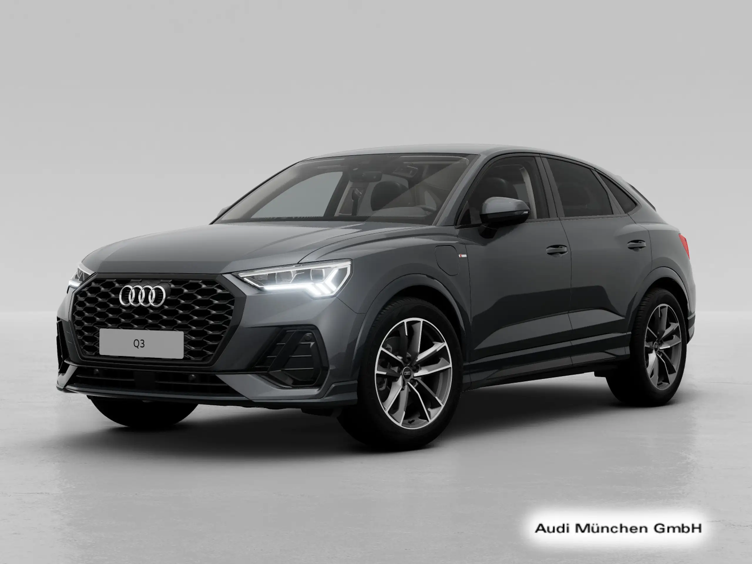 Audi - Q3