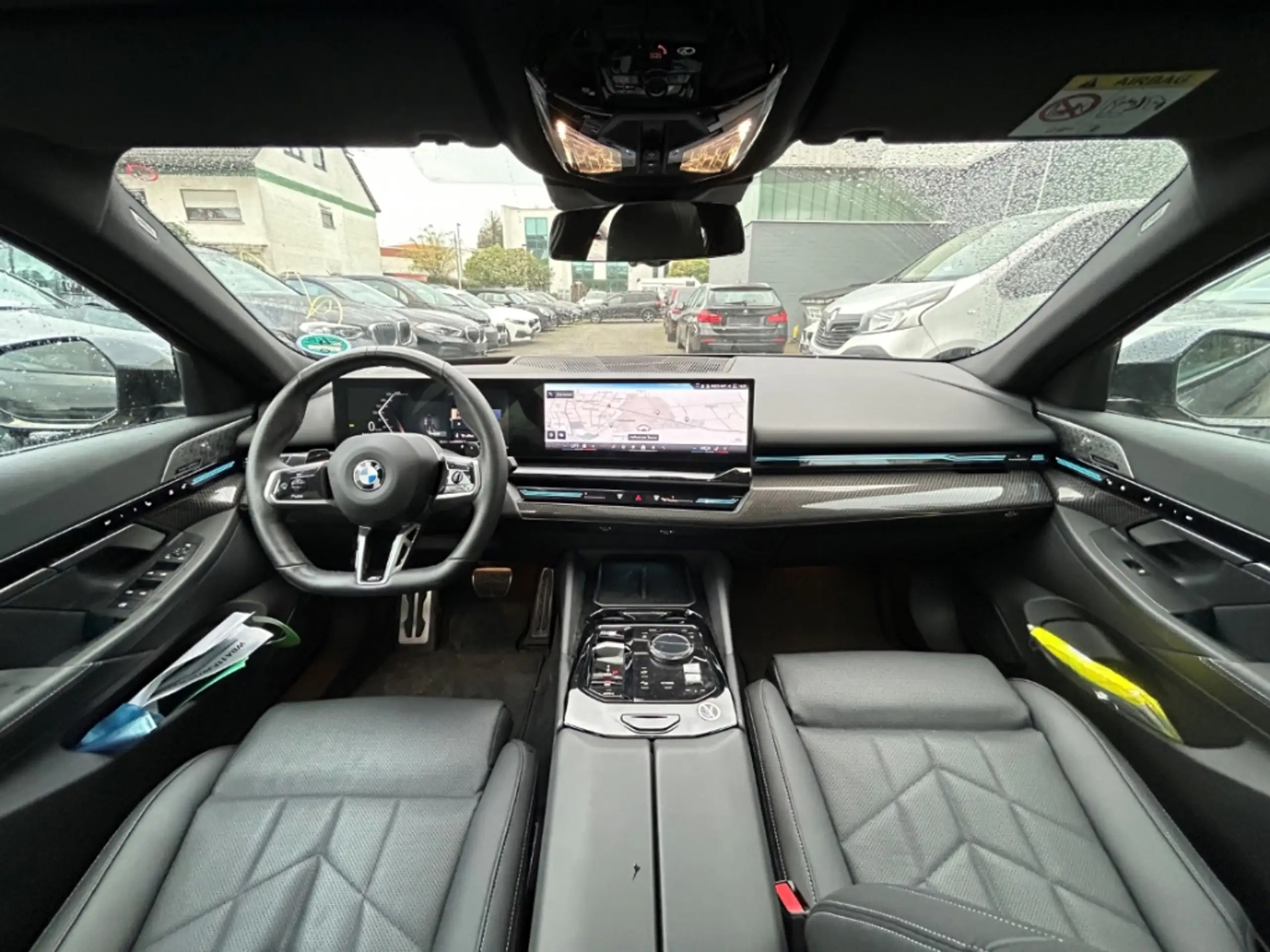 BMW - 520