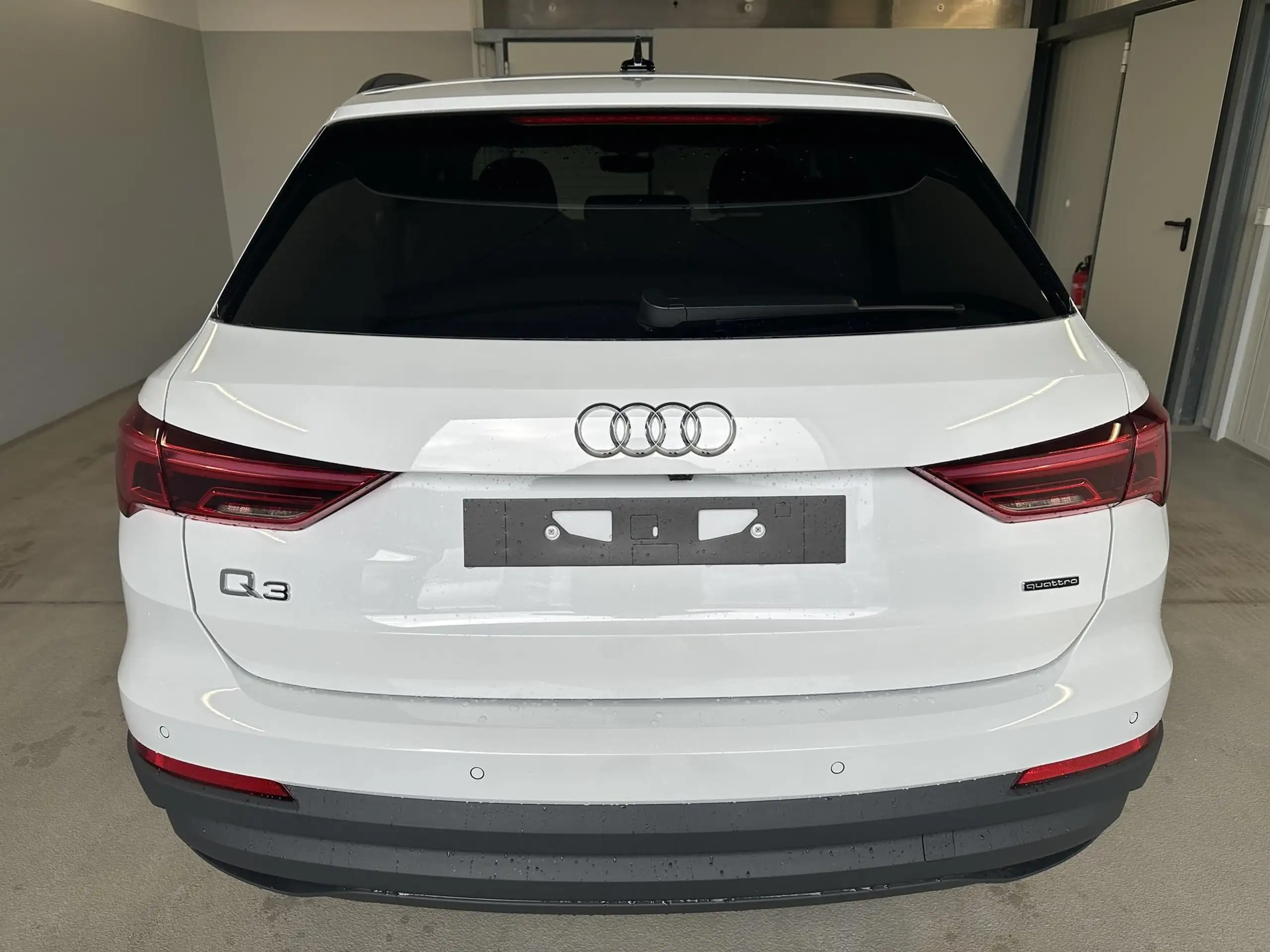 Audi - Q3