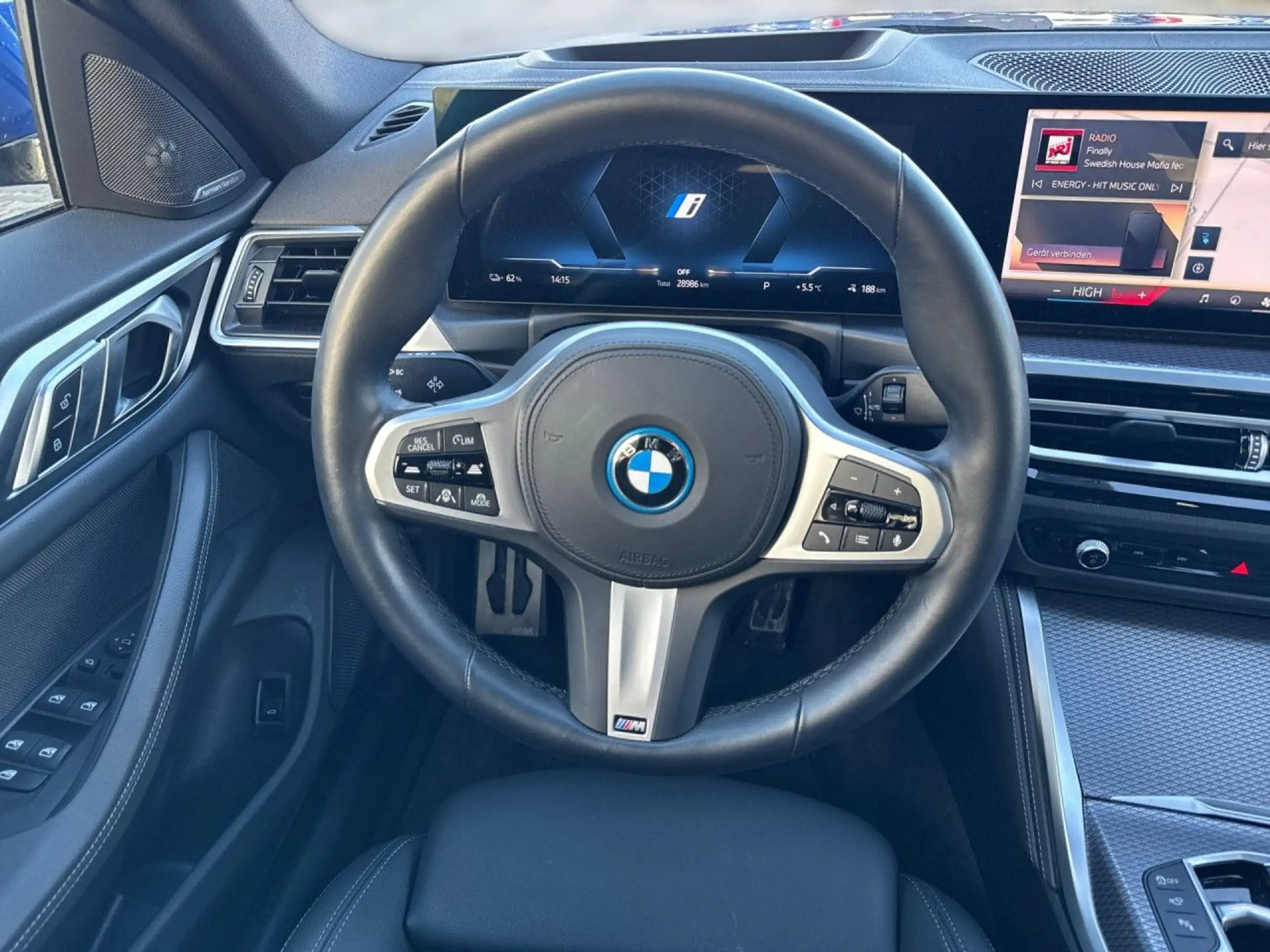 BMW - i4