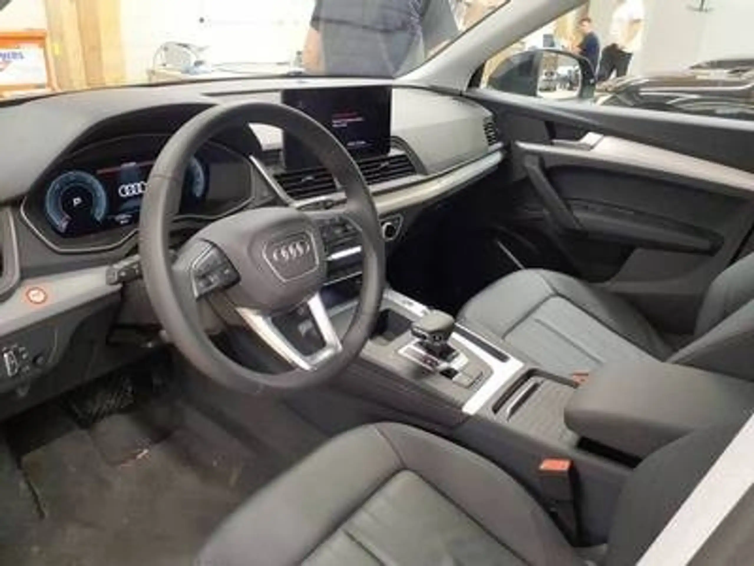 Audi - Q5