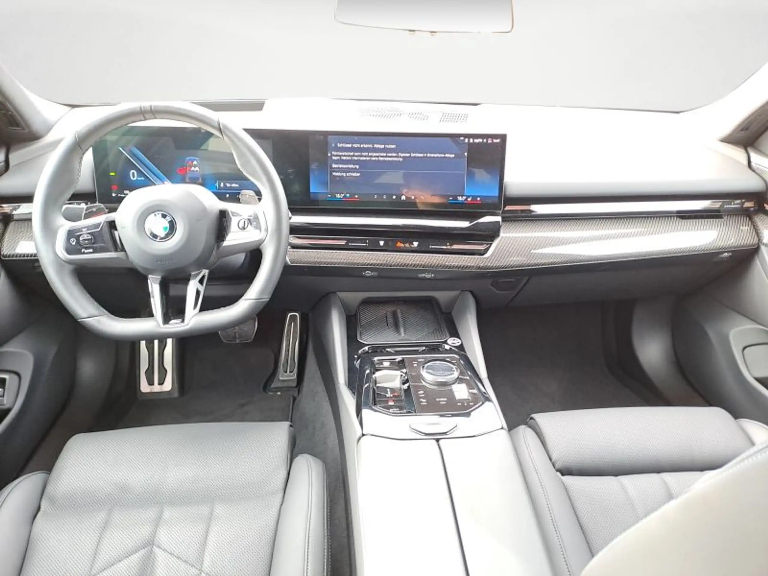 BMW - 520