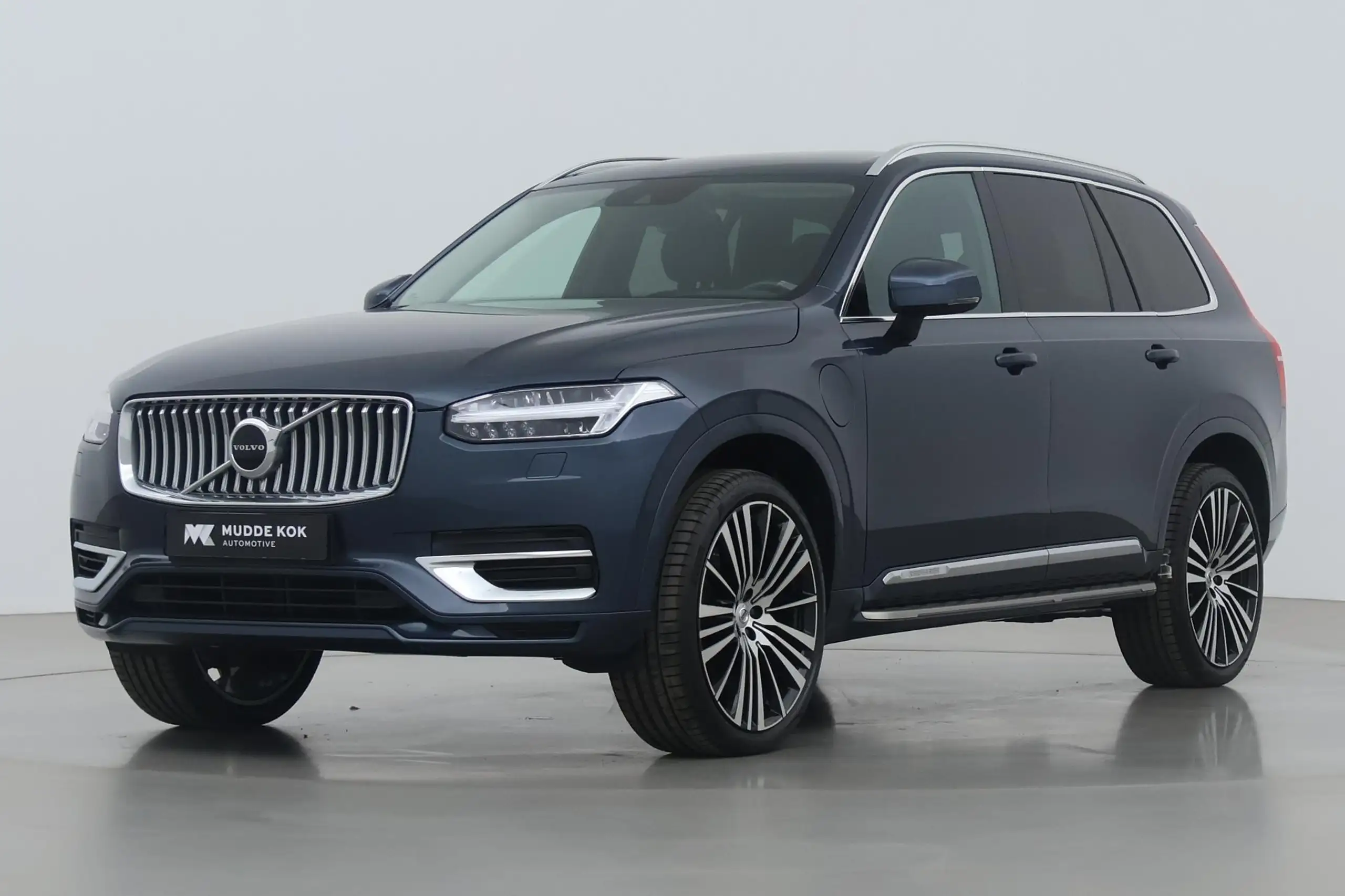 Volvo - XC90