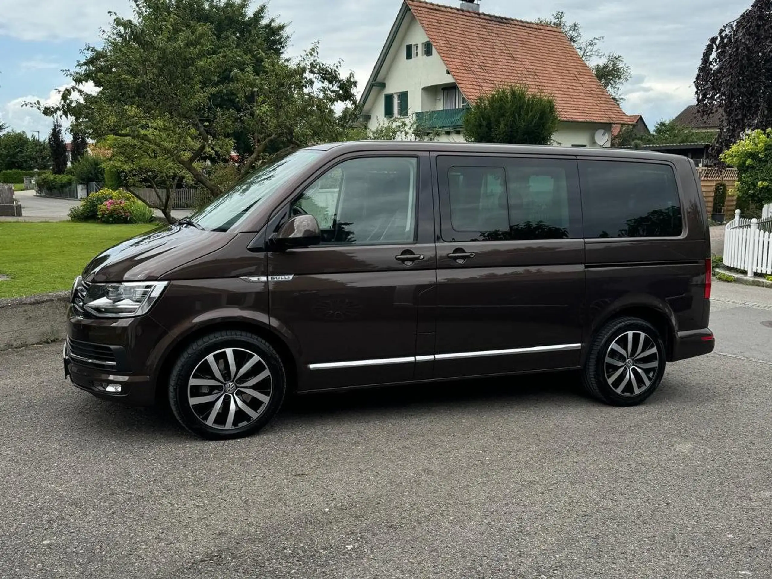 Volkswagen - T6 Multivan