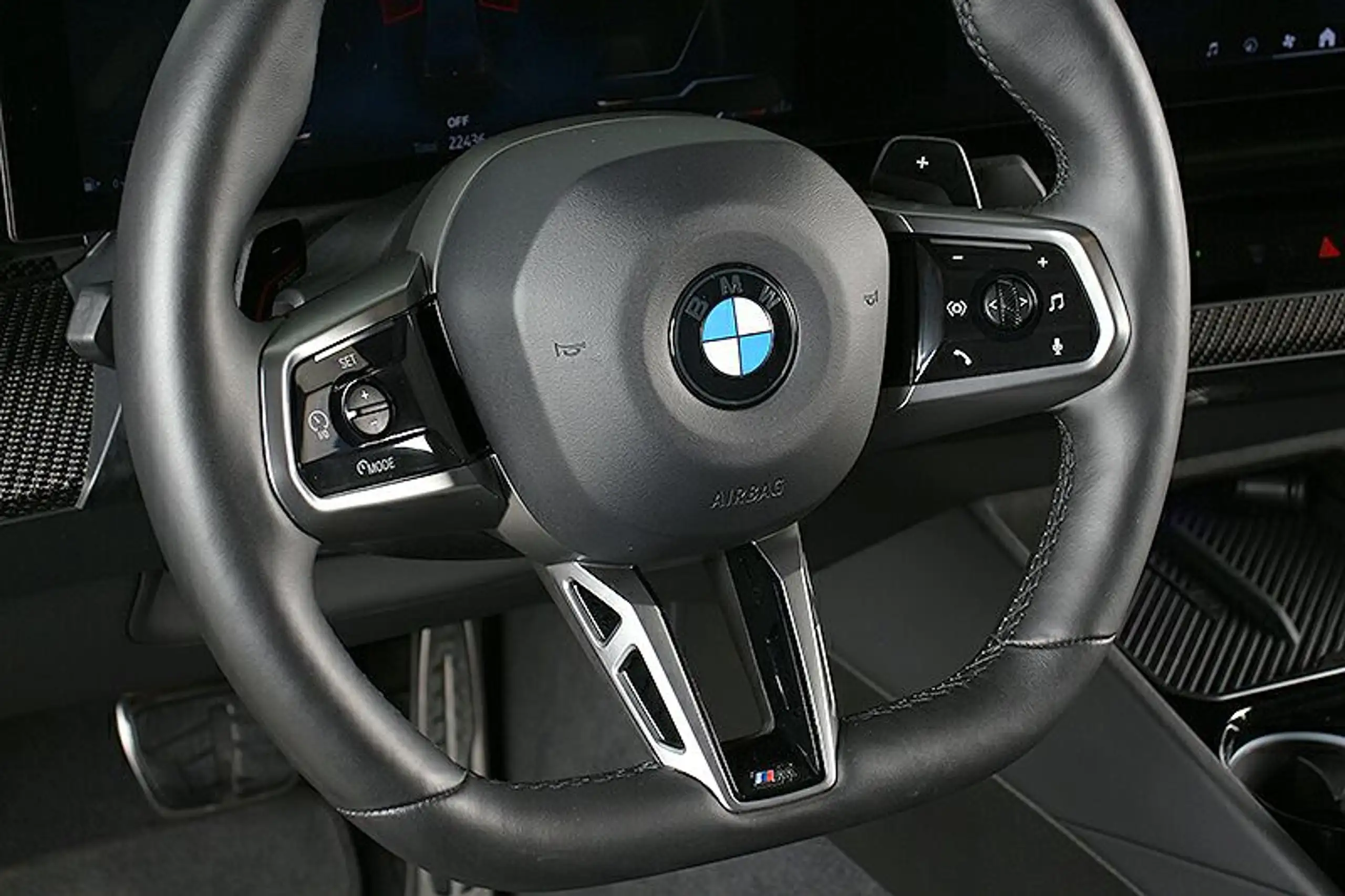 BMW - 520