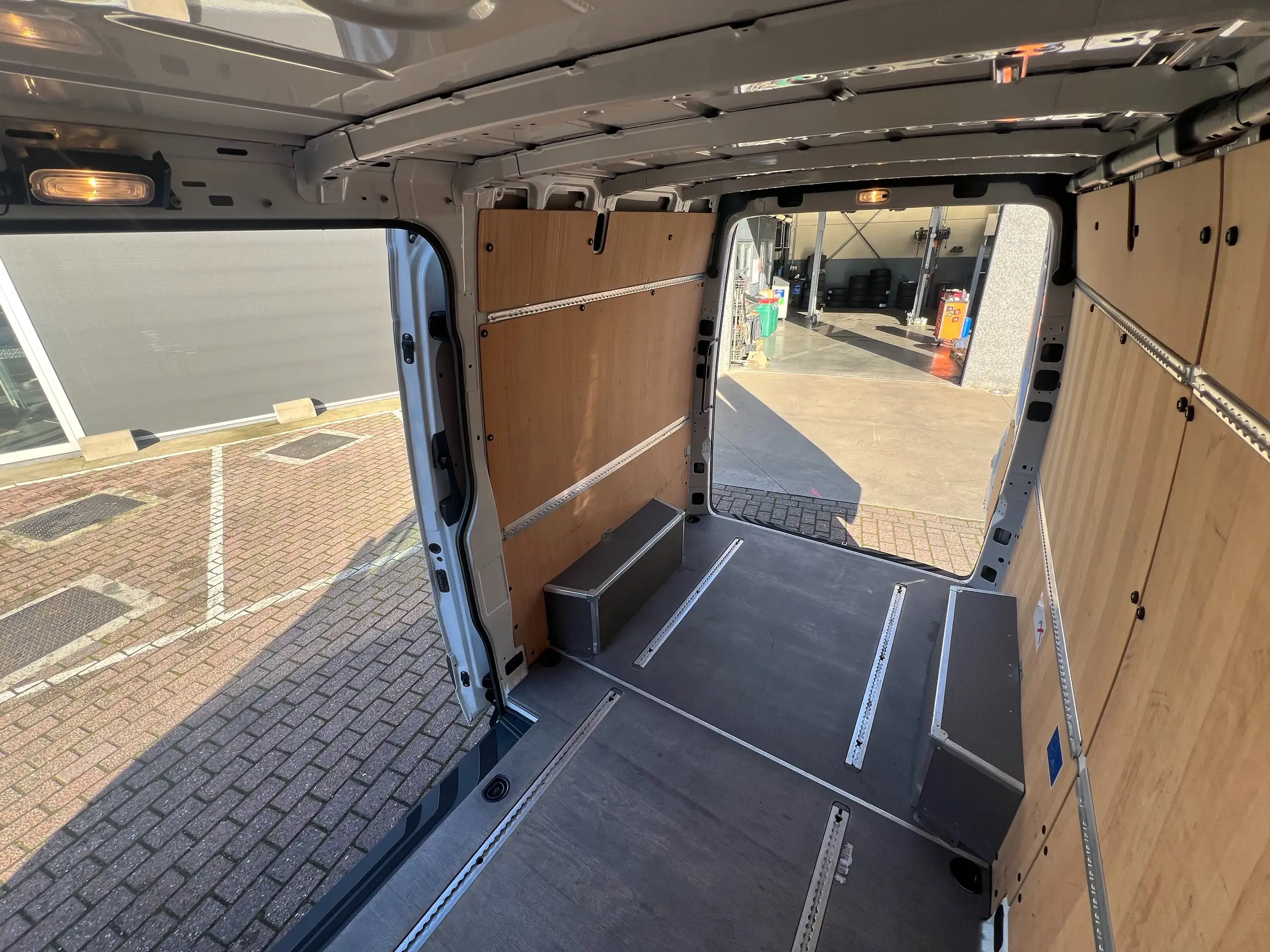 Mercedes-Benz - Sprinter