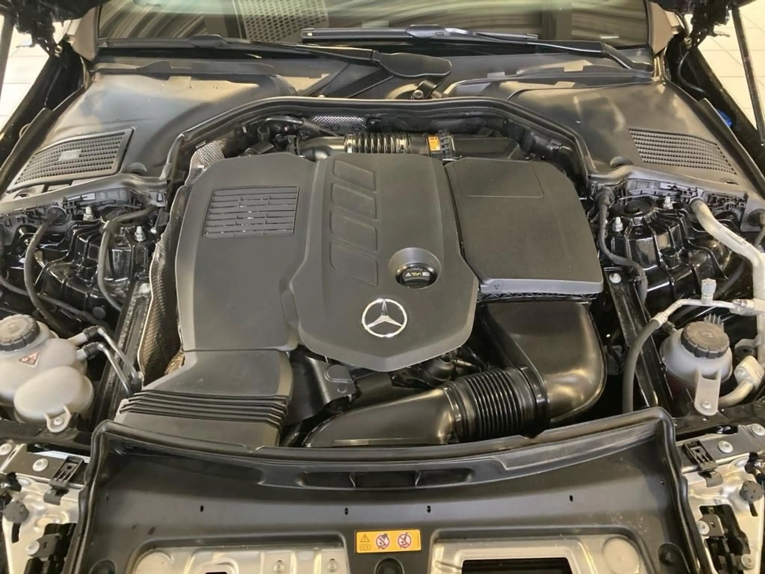 Mercedes-Benz - C 300