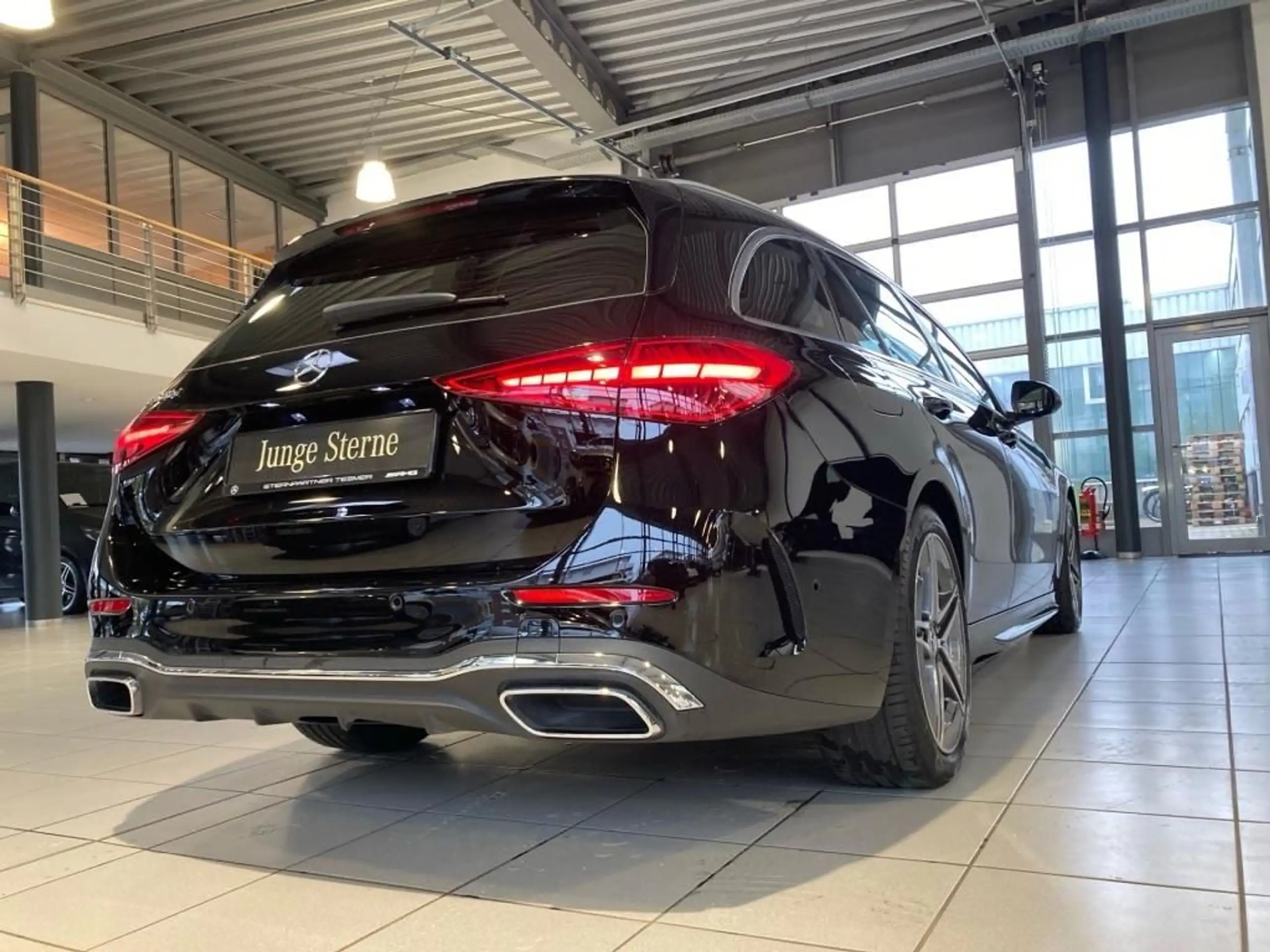 Mercedes-Benz - C 300