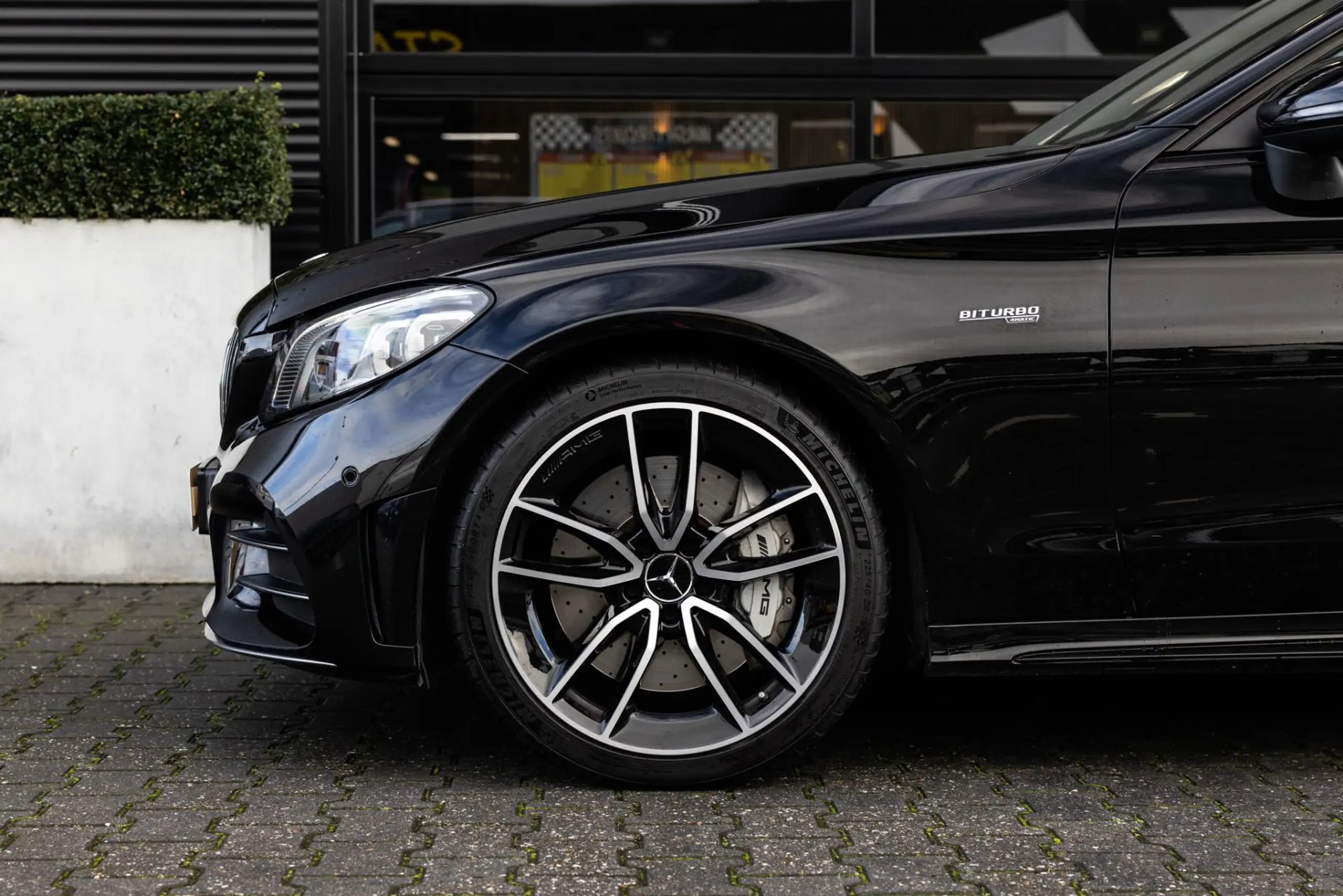 Mercedes-Benz - C 43 AMG