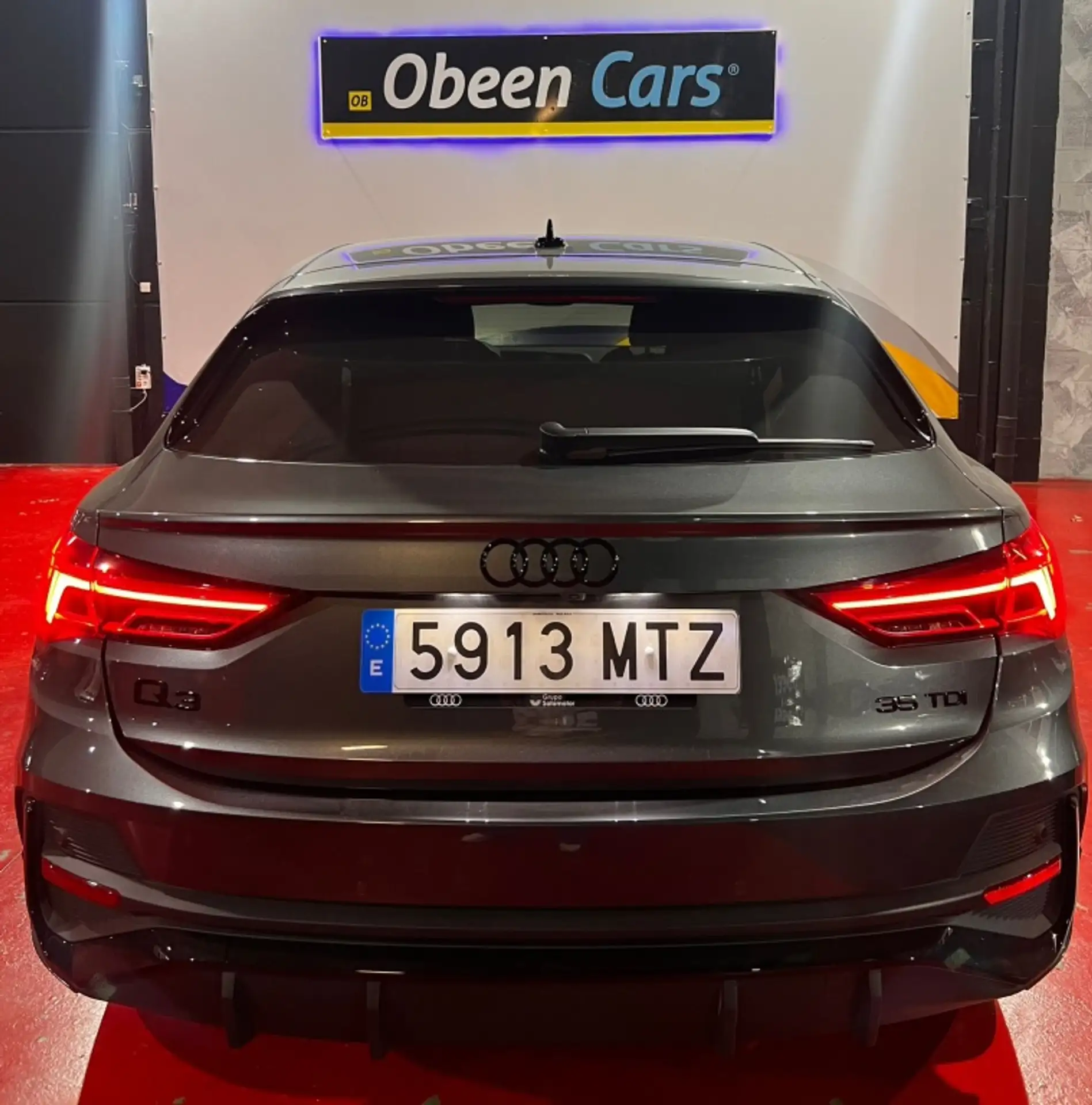 Audi - Q3