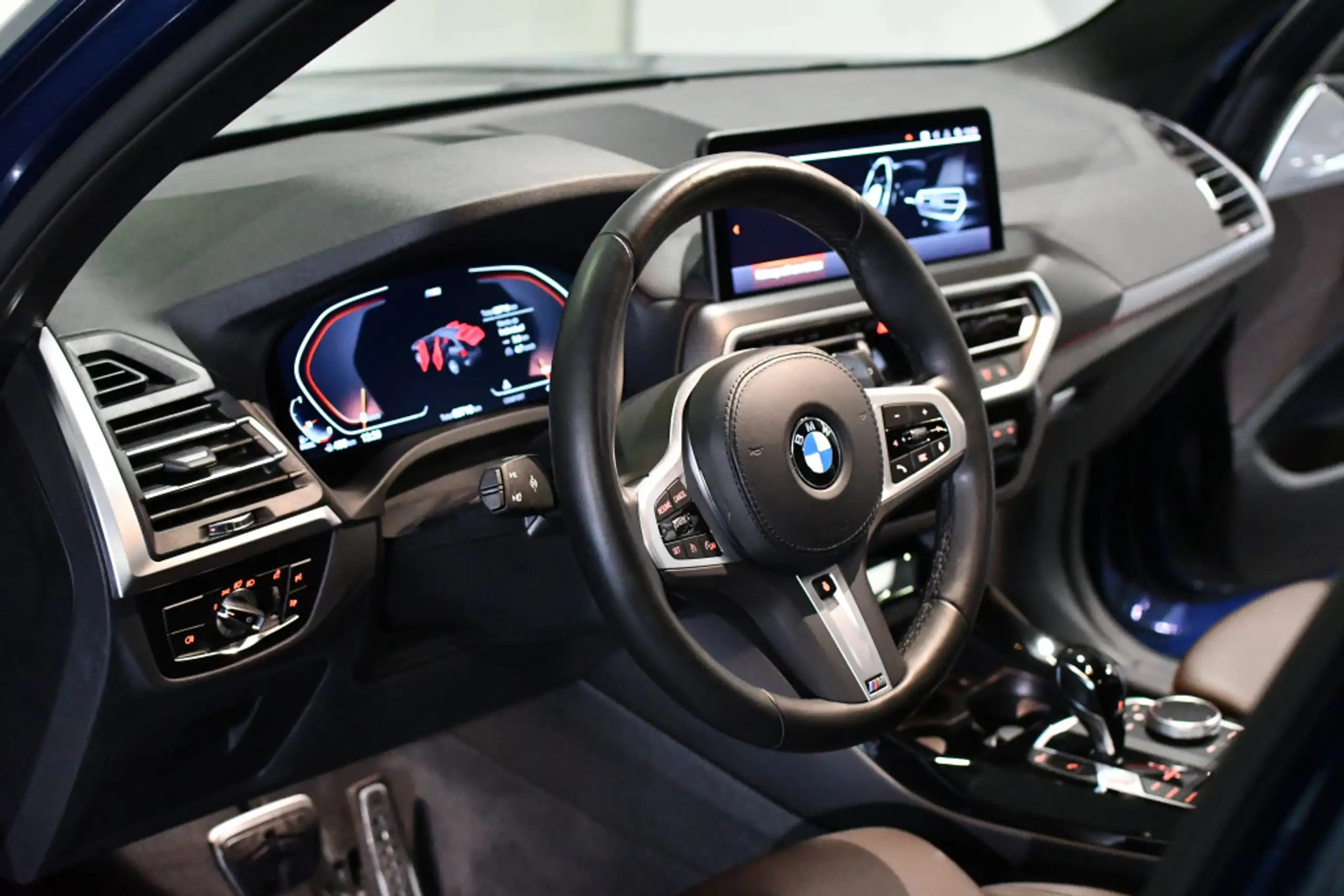 BMW - X3