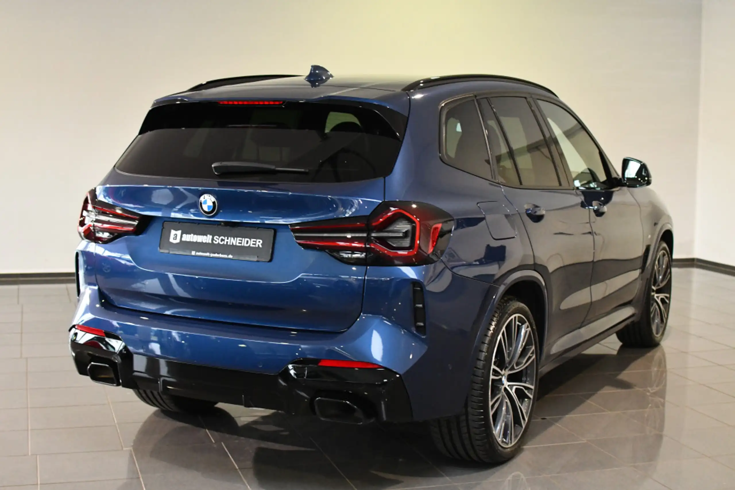 BMW - X3