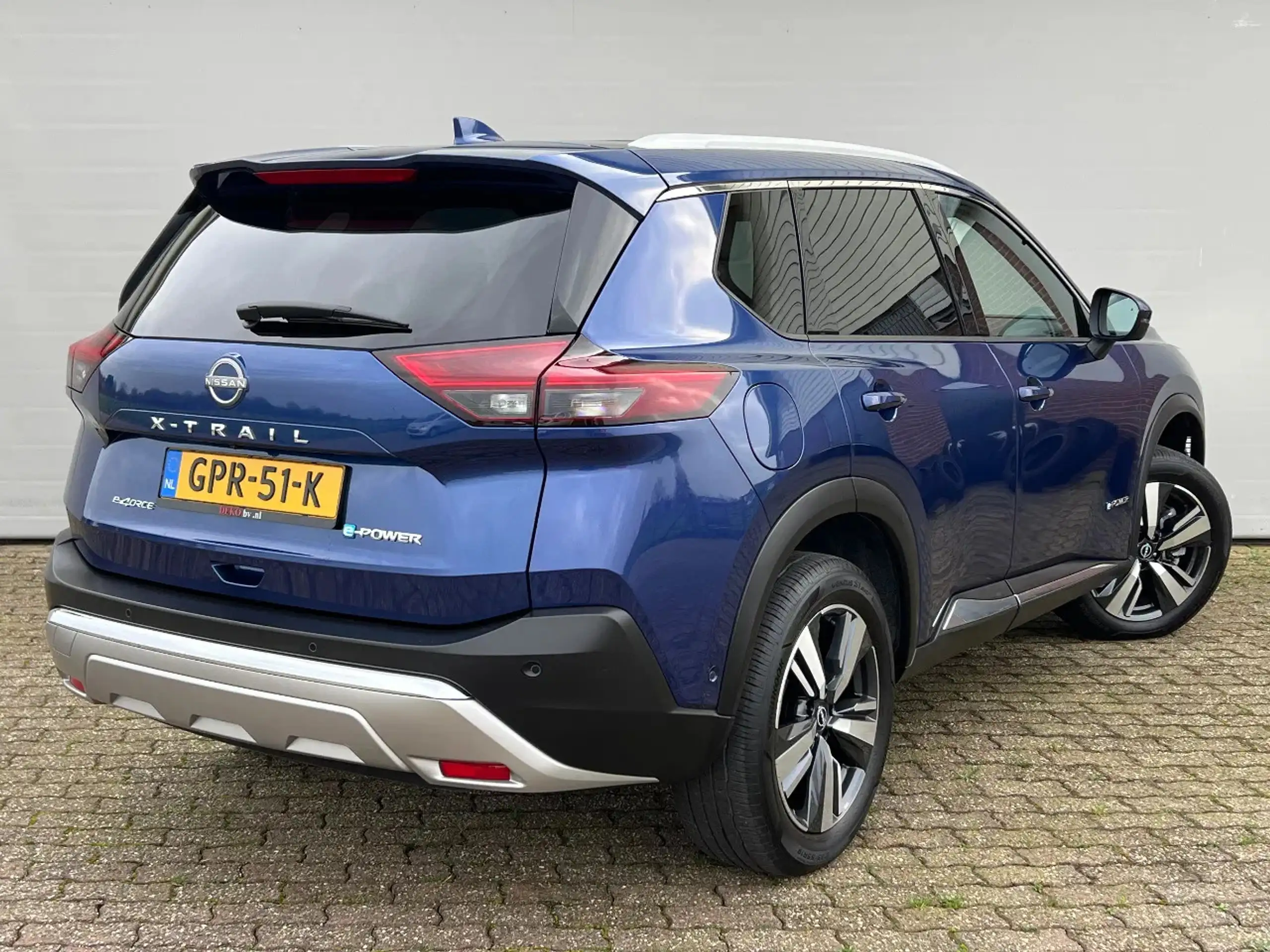 Nissan - X-Trail