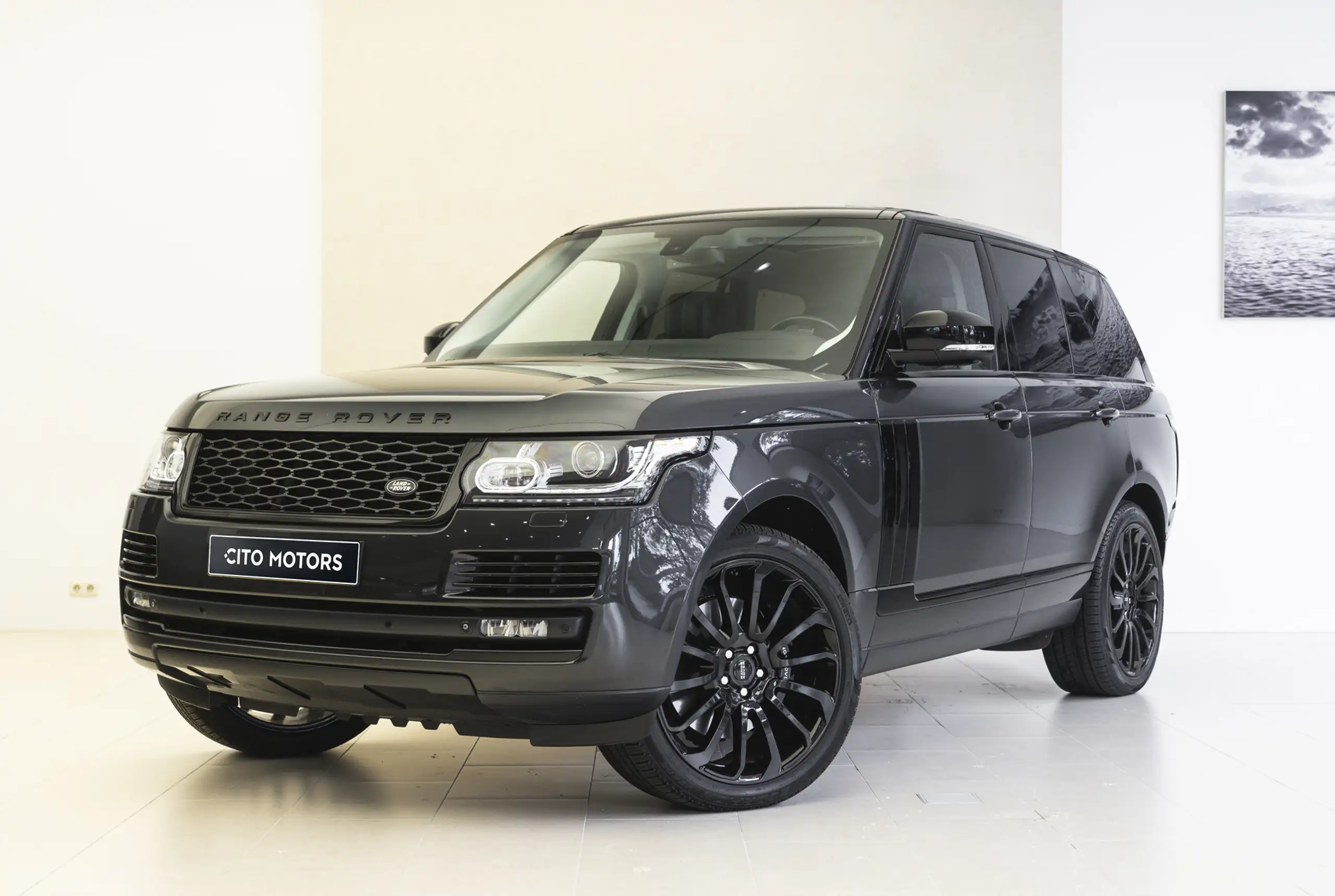 Land Rover - Range Rover