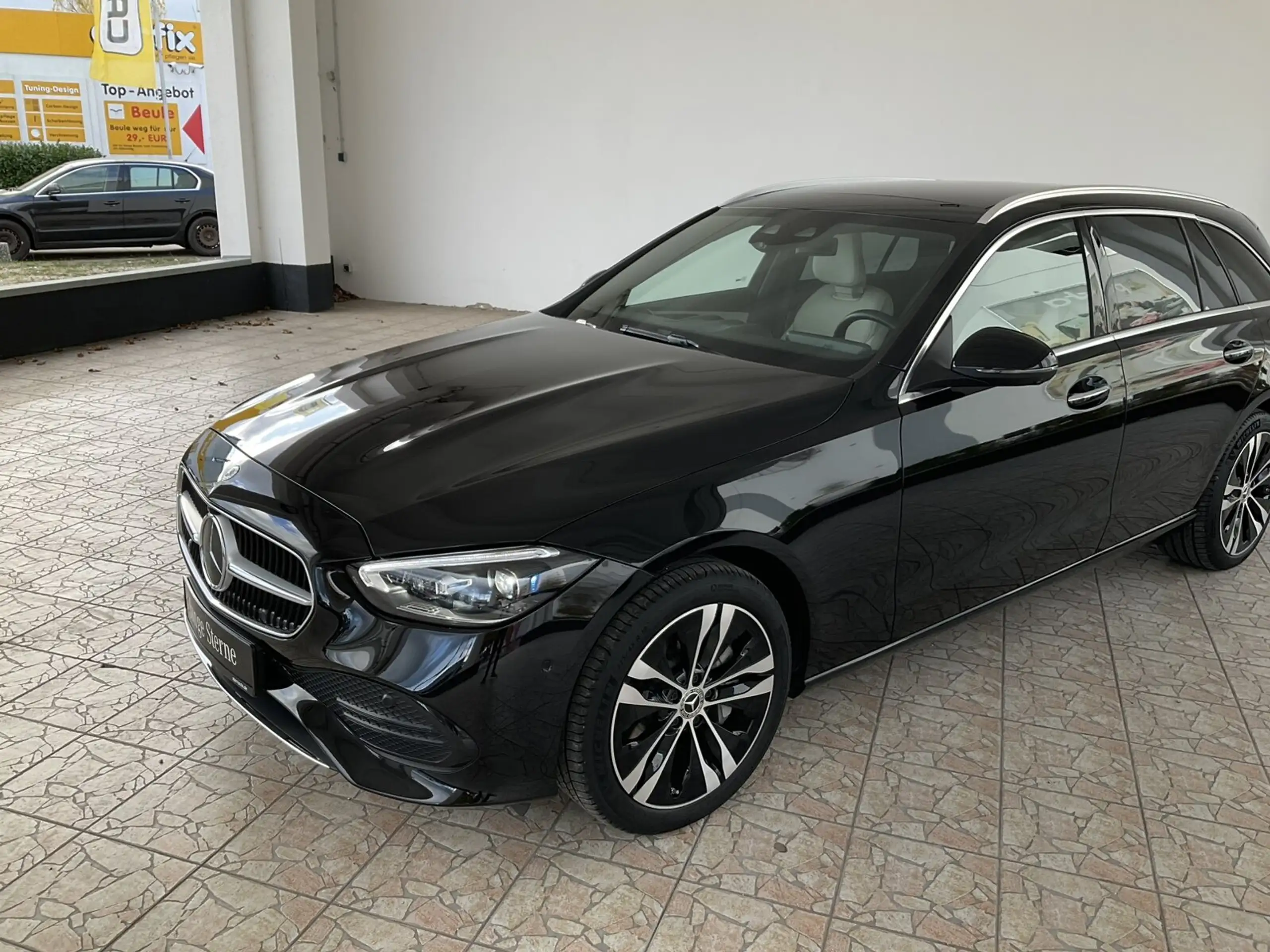 Mercedes-Benz - C 300