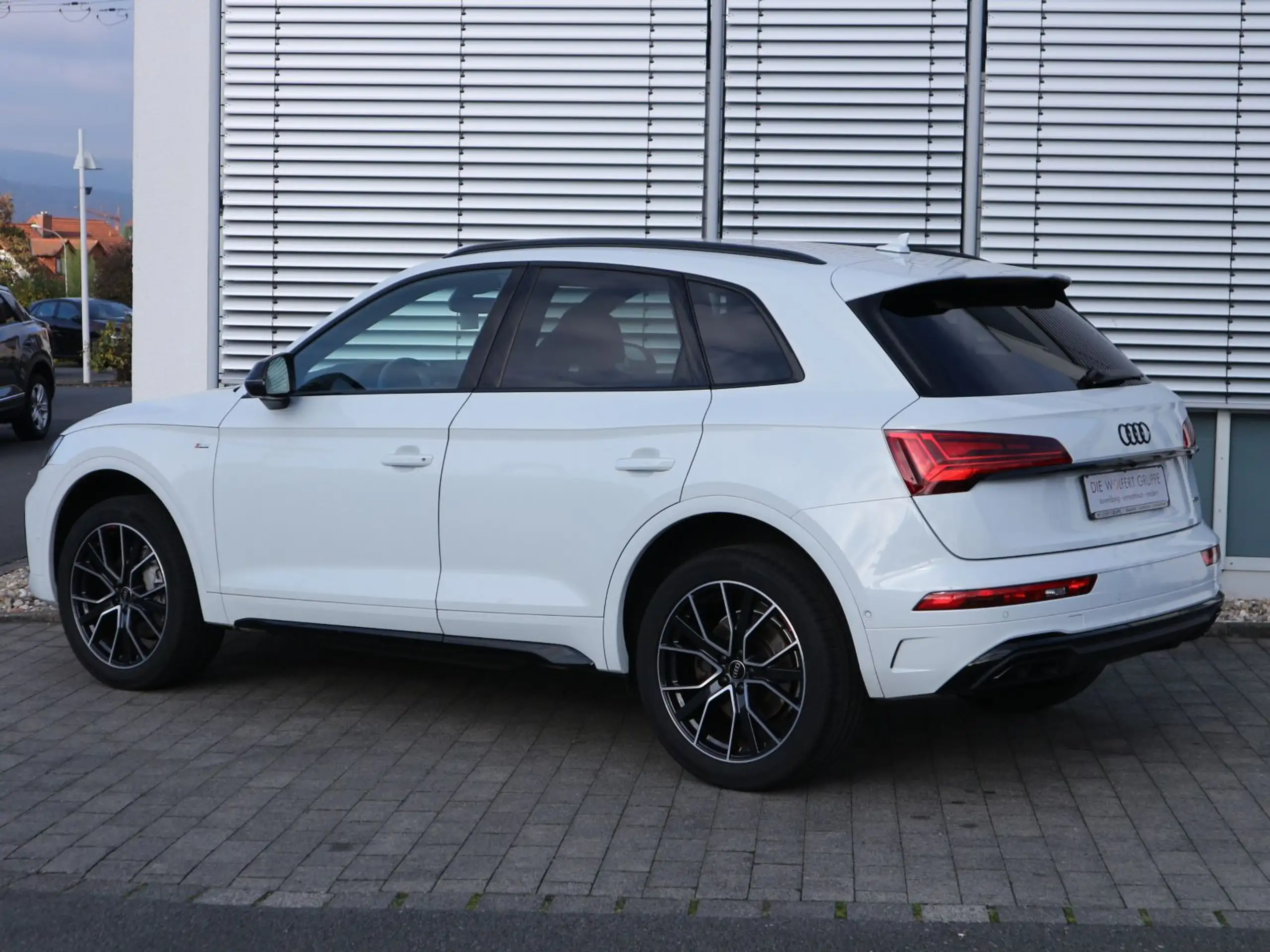 Audi - Q5