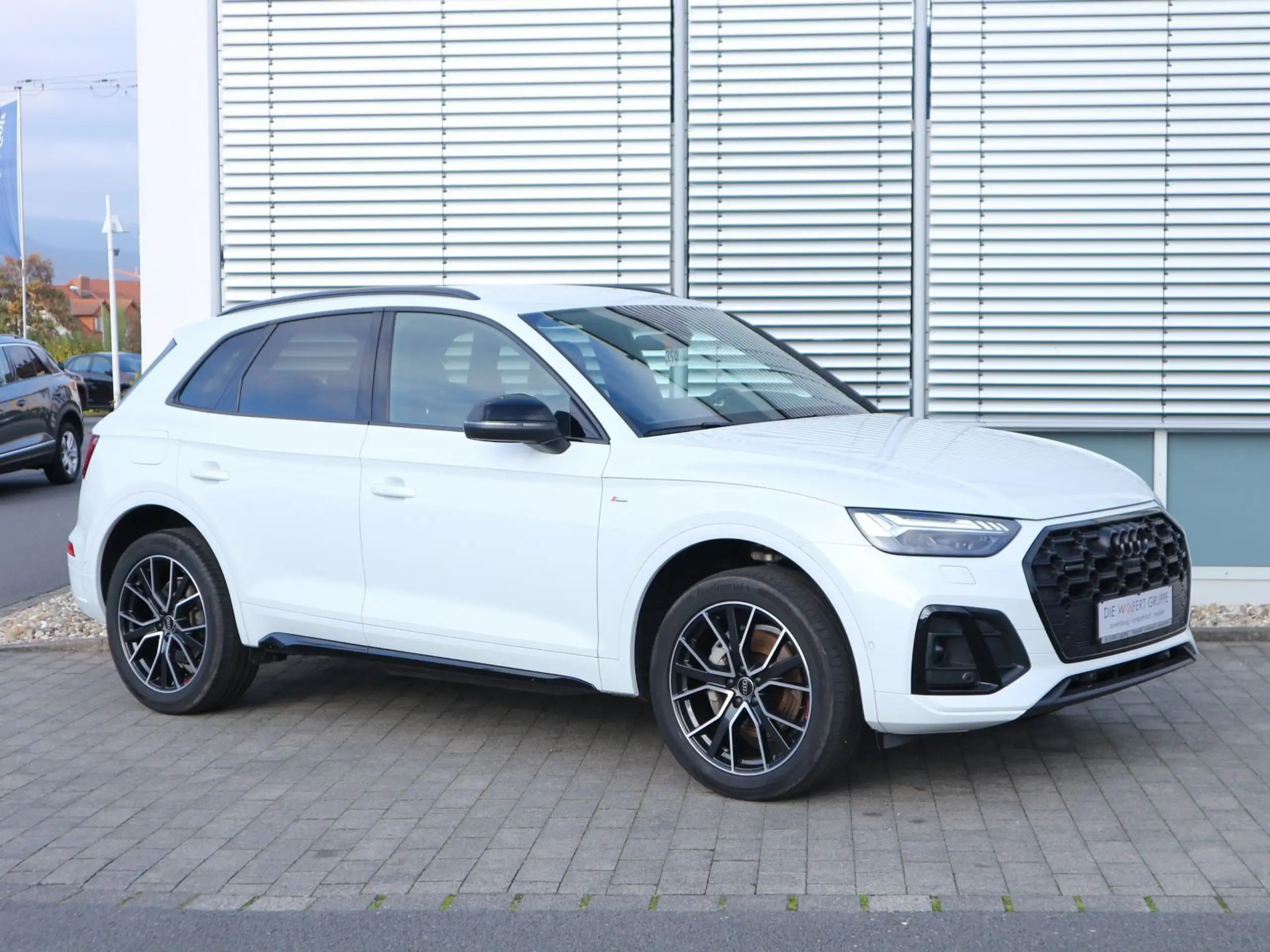 Audi - Q5