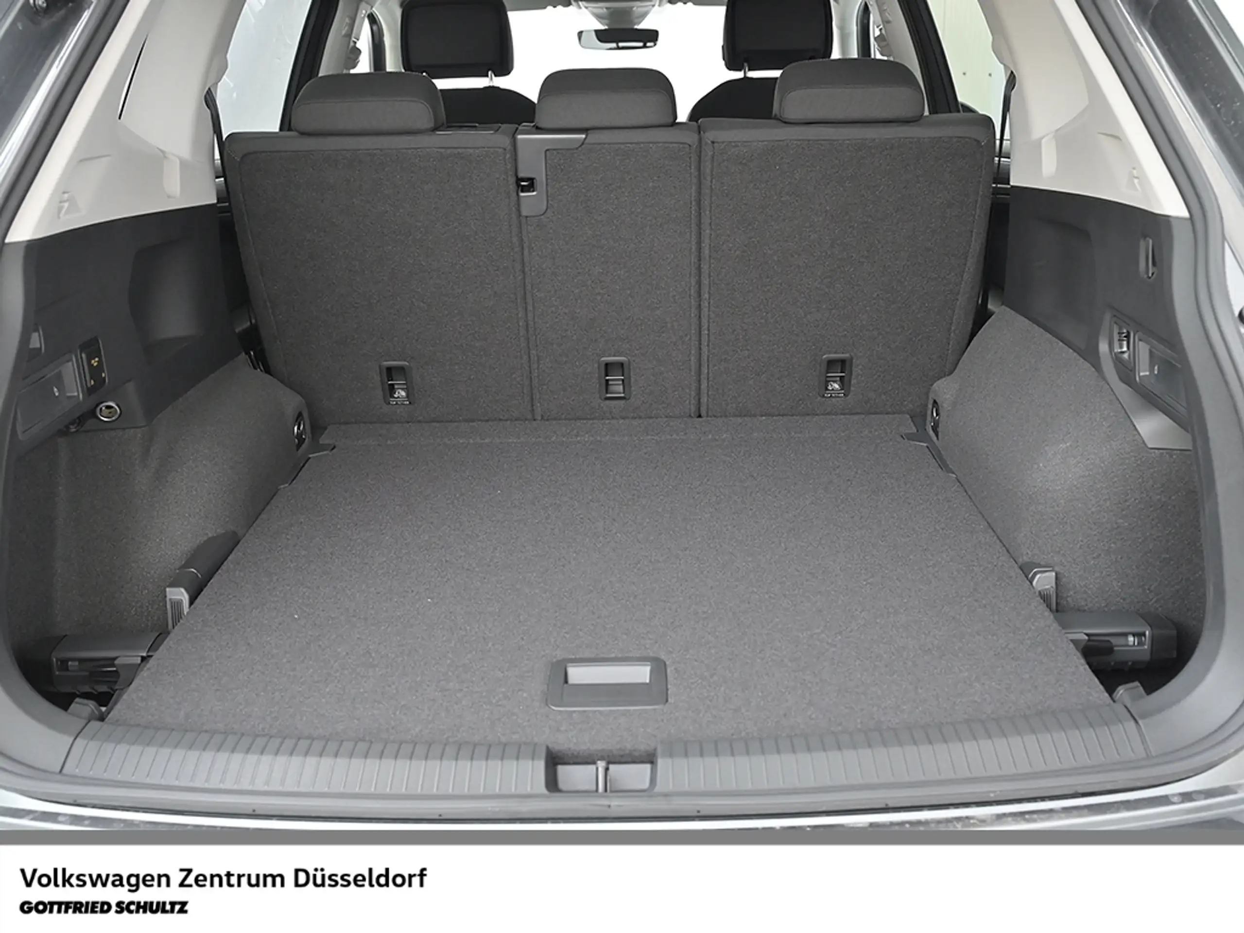 Volkswagen - Tiguan Allspace