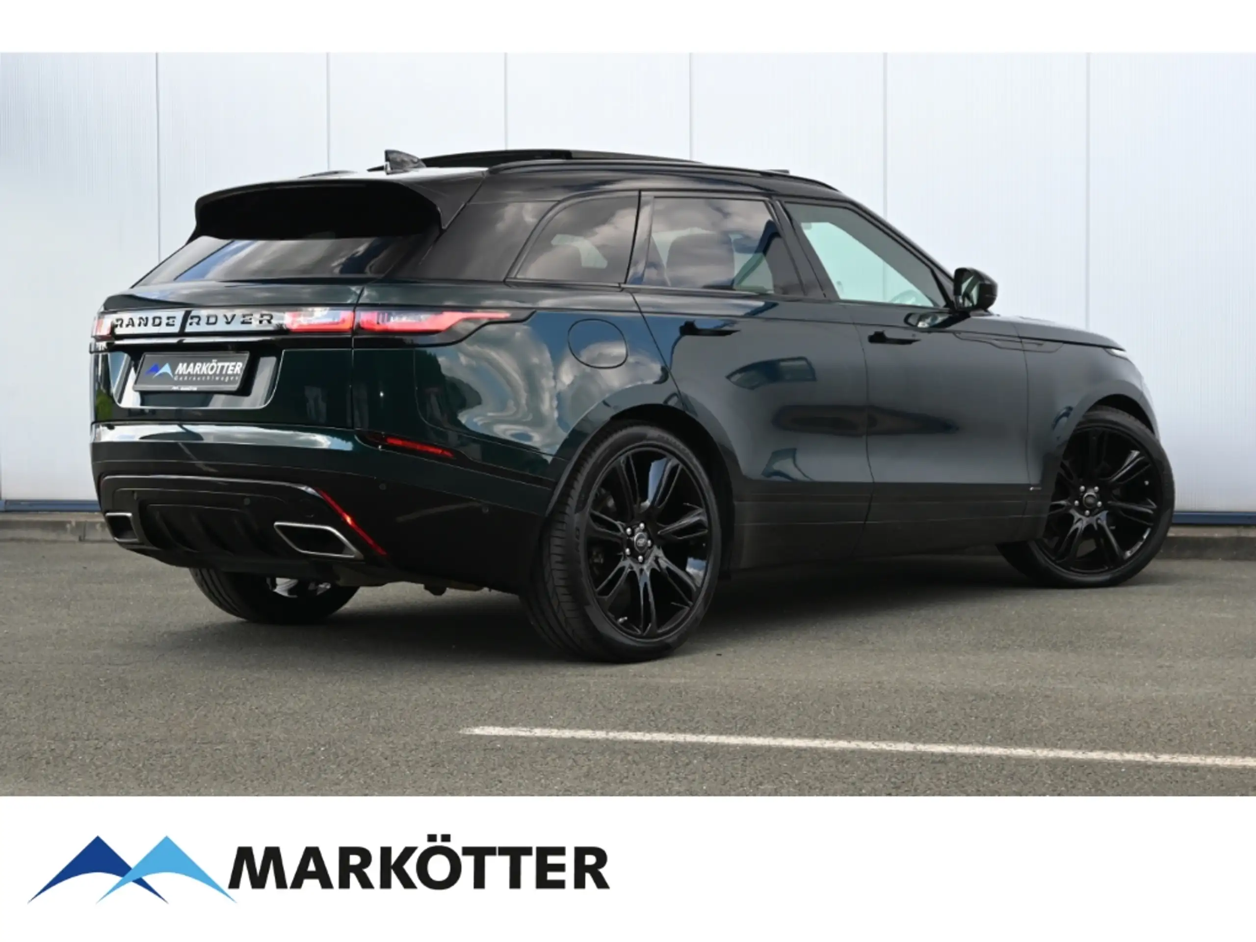 Land Rover - Range Rover Velar