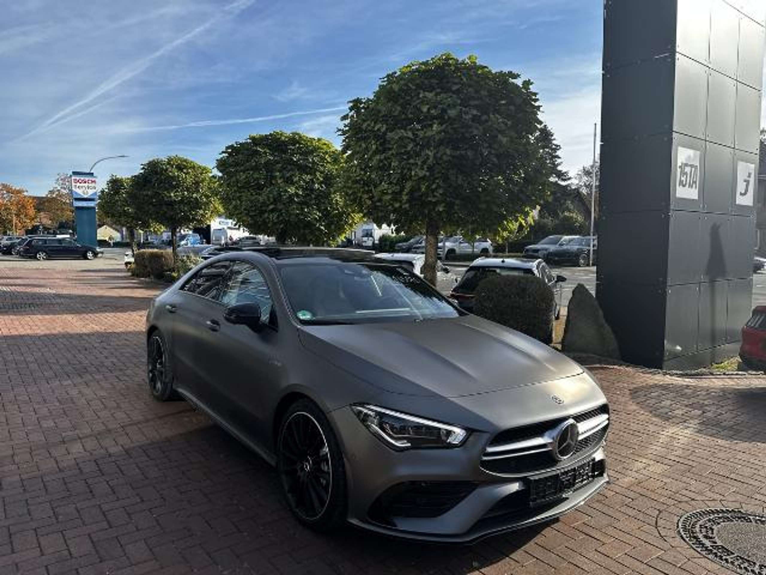 Mercedes-Benz - CLA 35 AMG