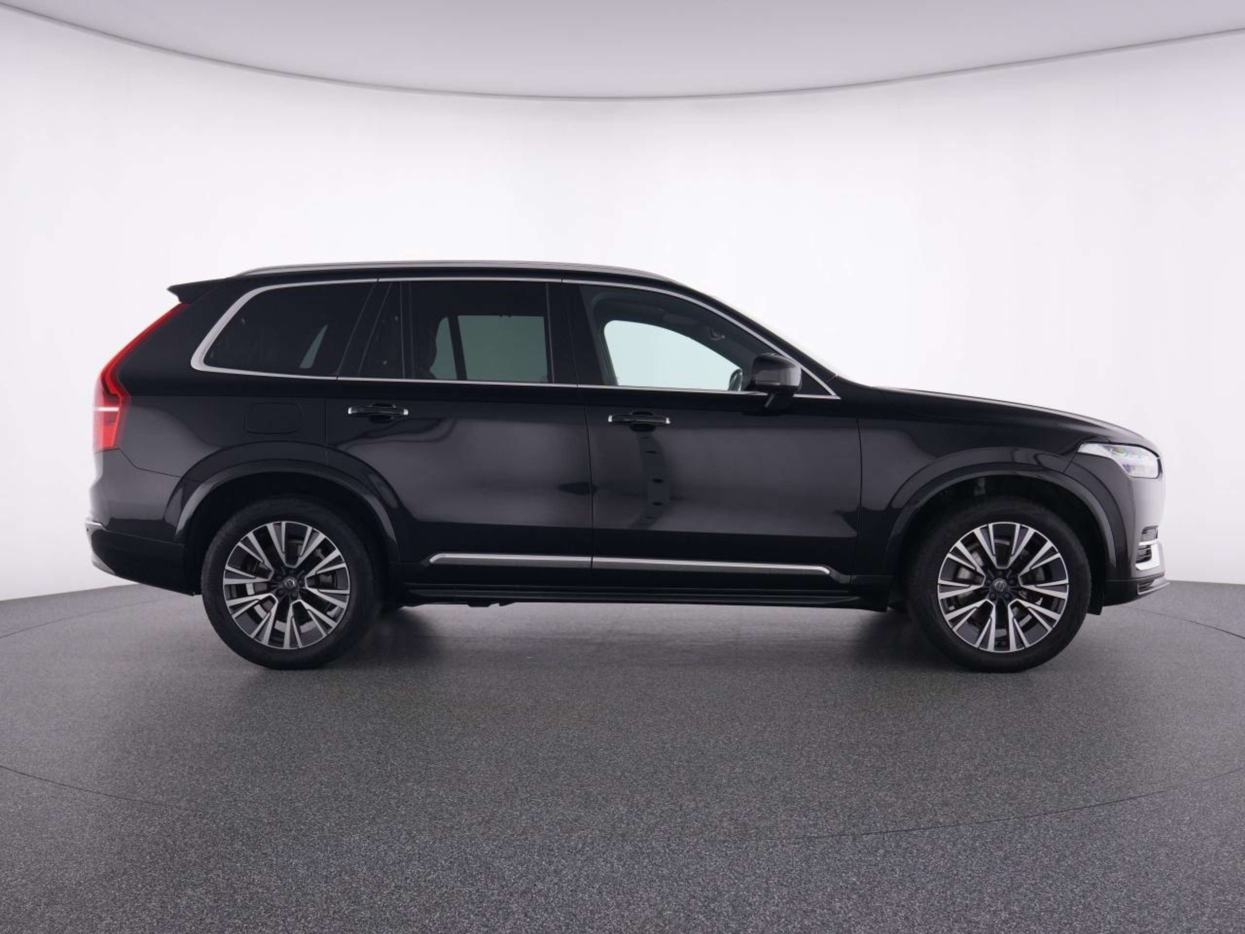 Volvo - XC90