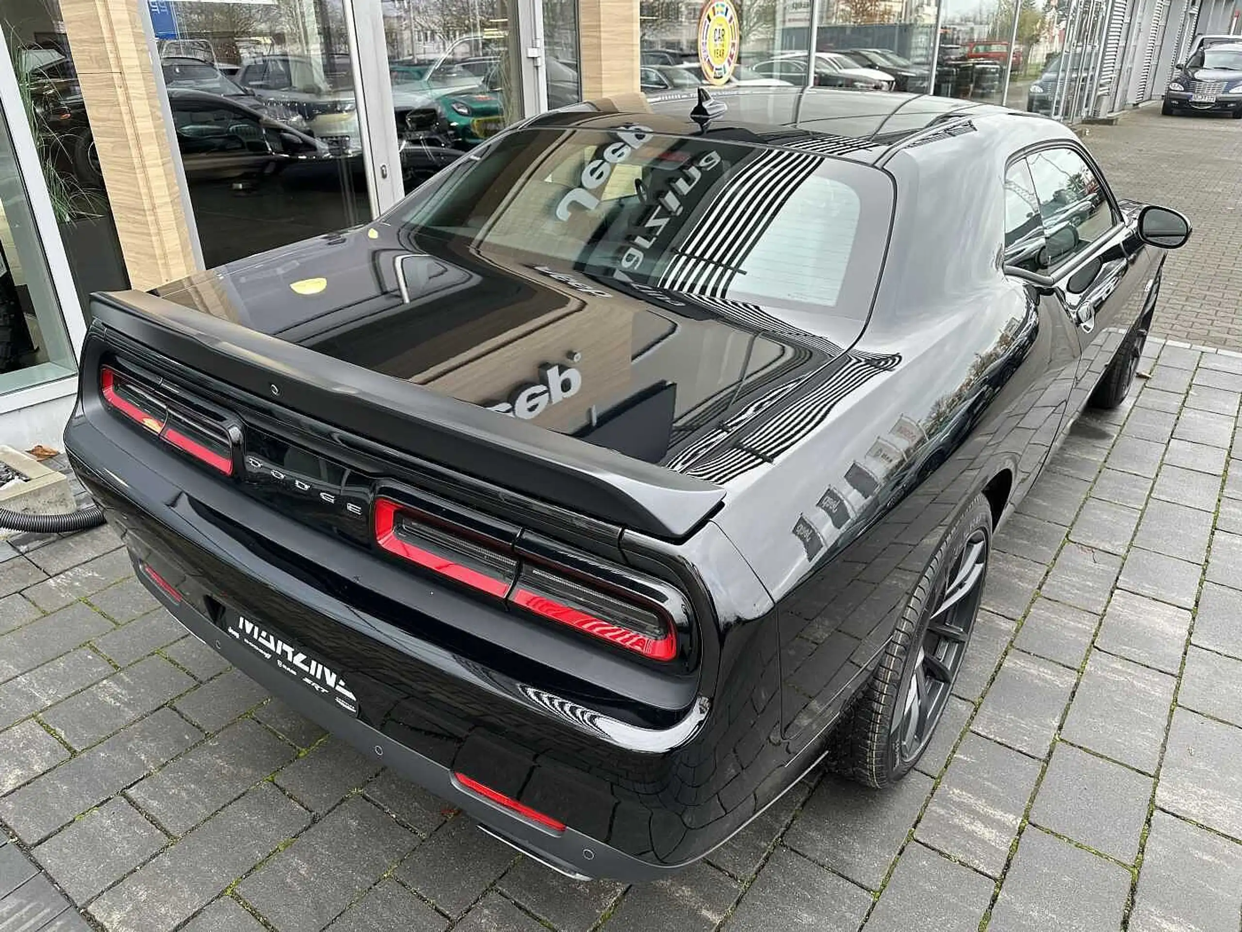 Dodge - Challenger