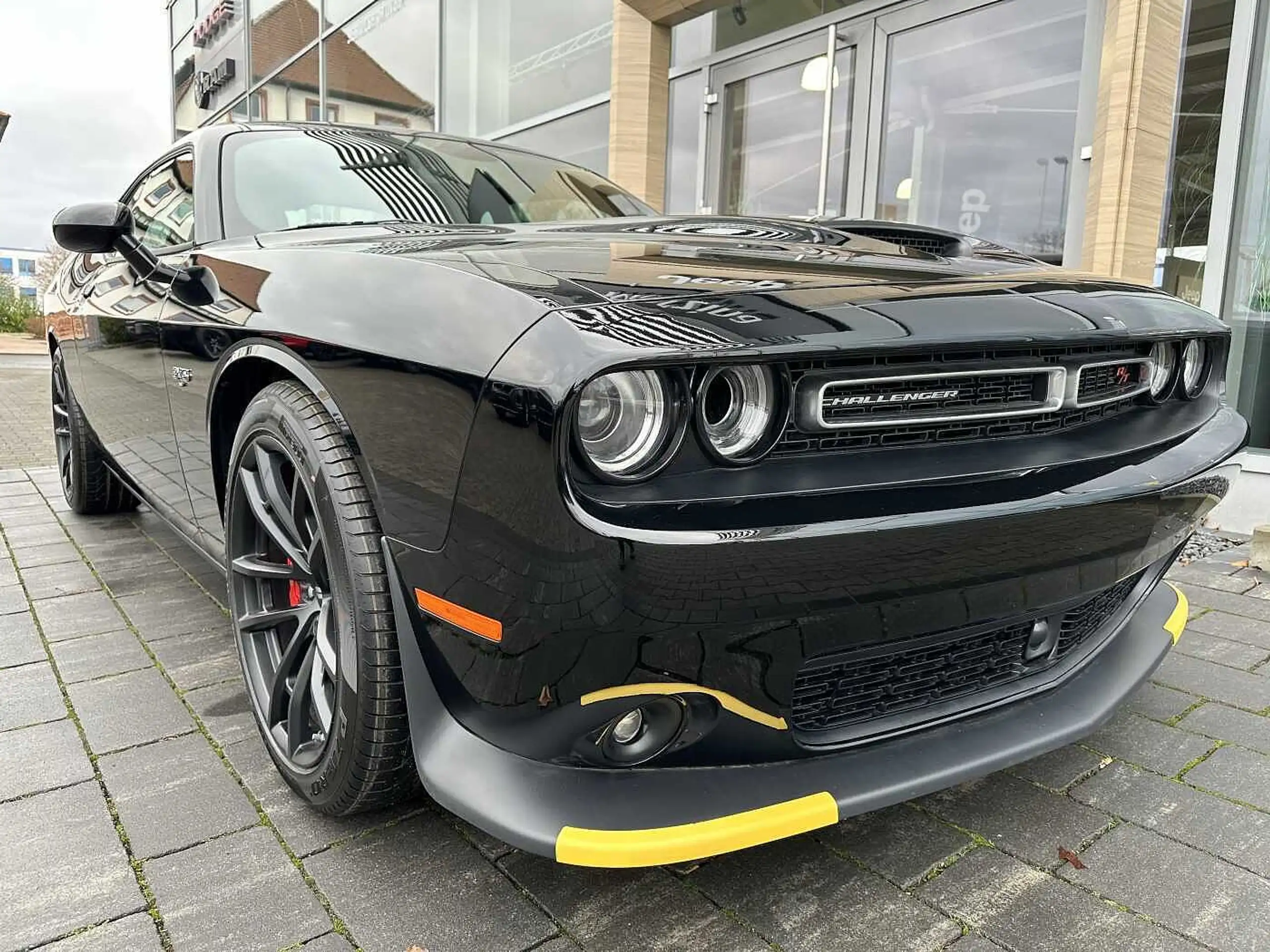 Dodge - Challenger