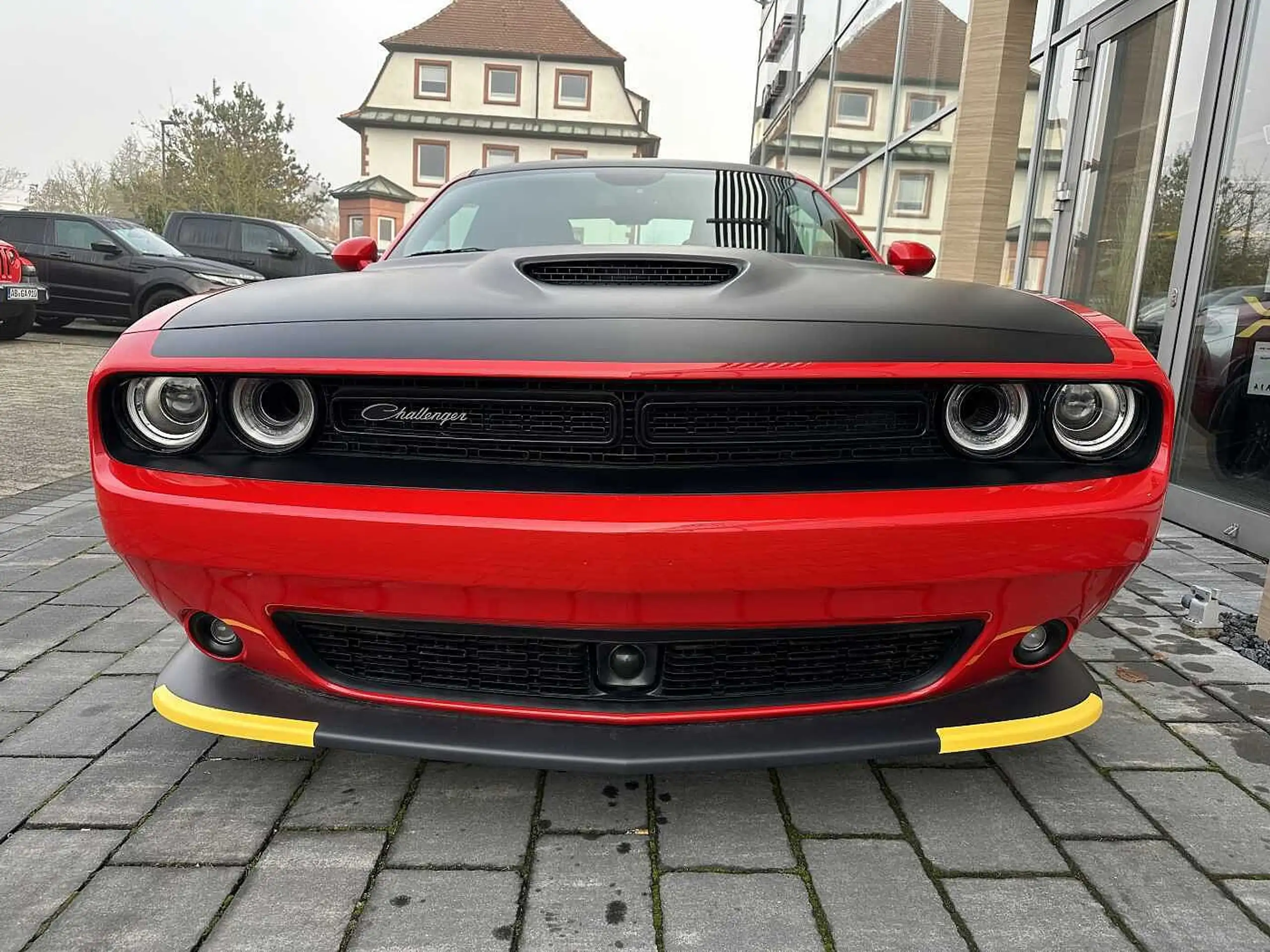 Dodge - Challenger