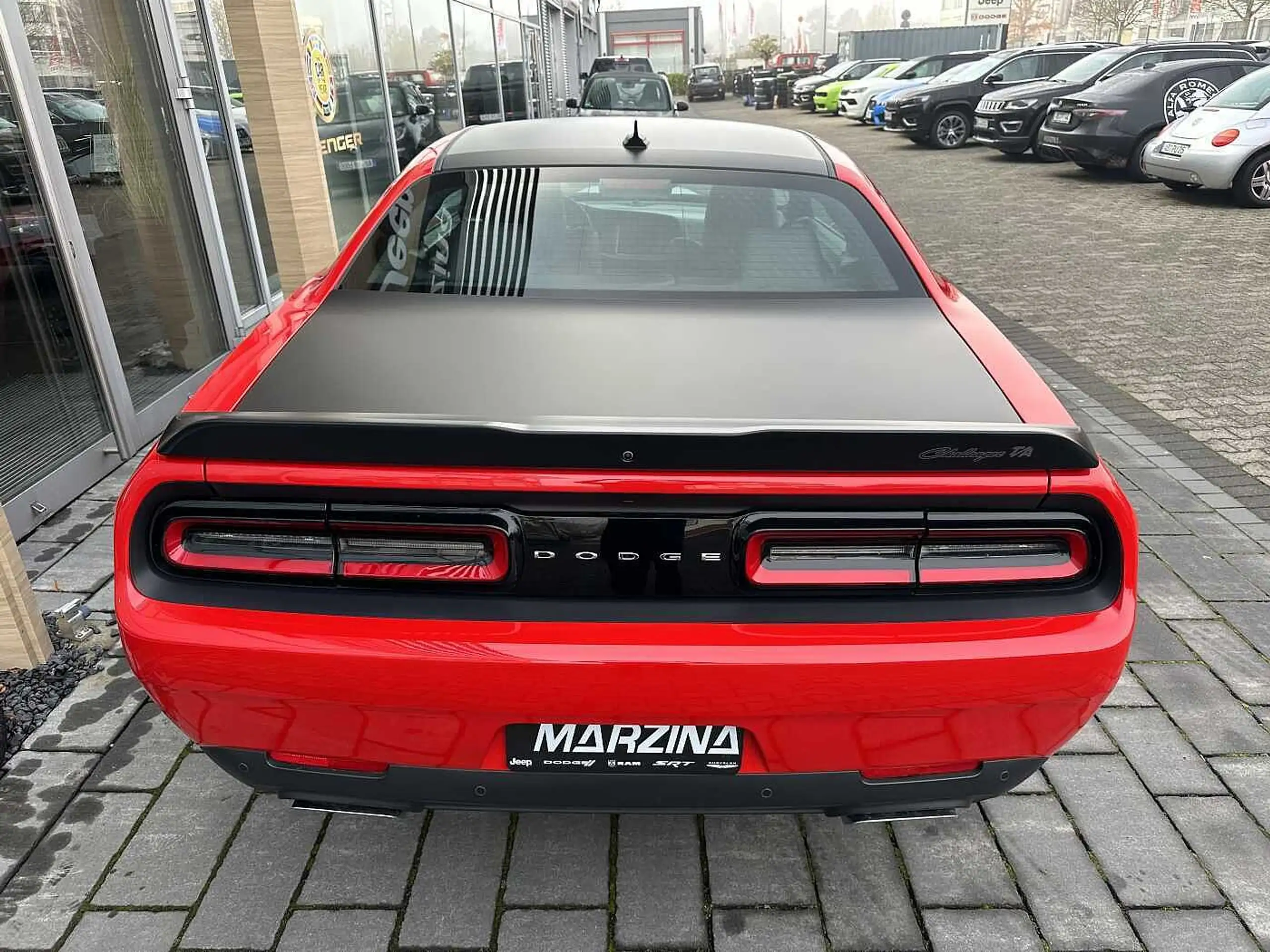 Dodge - Challenger