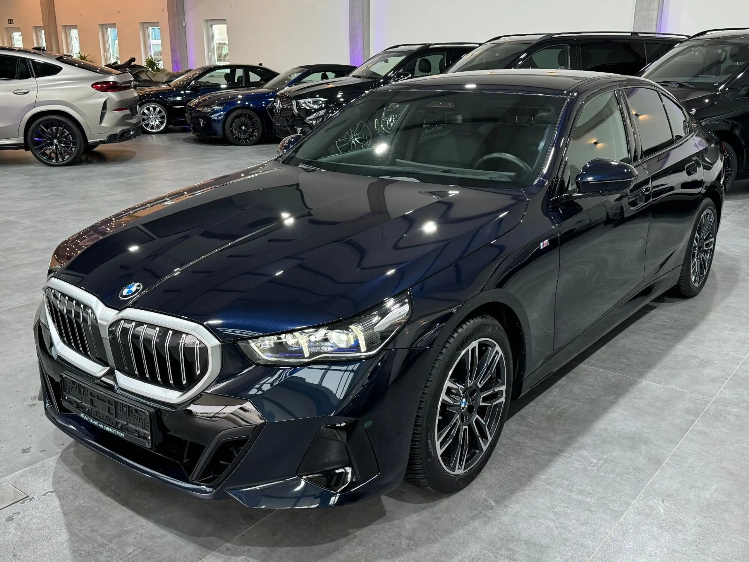 BMW - 520