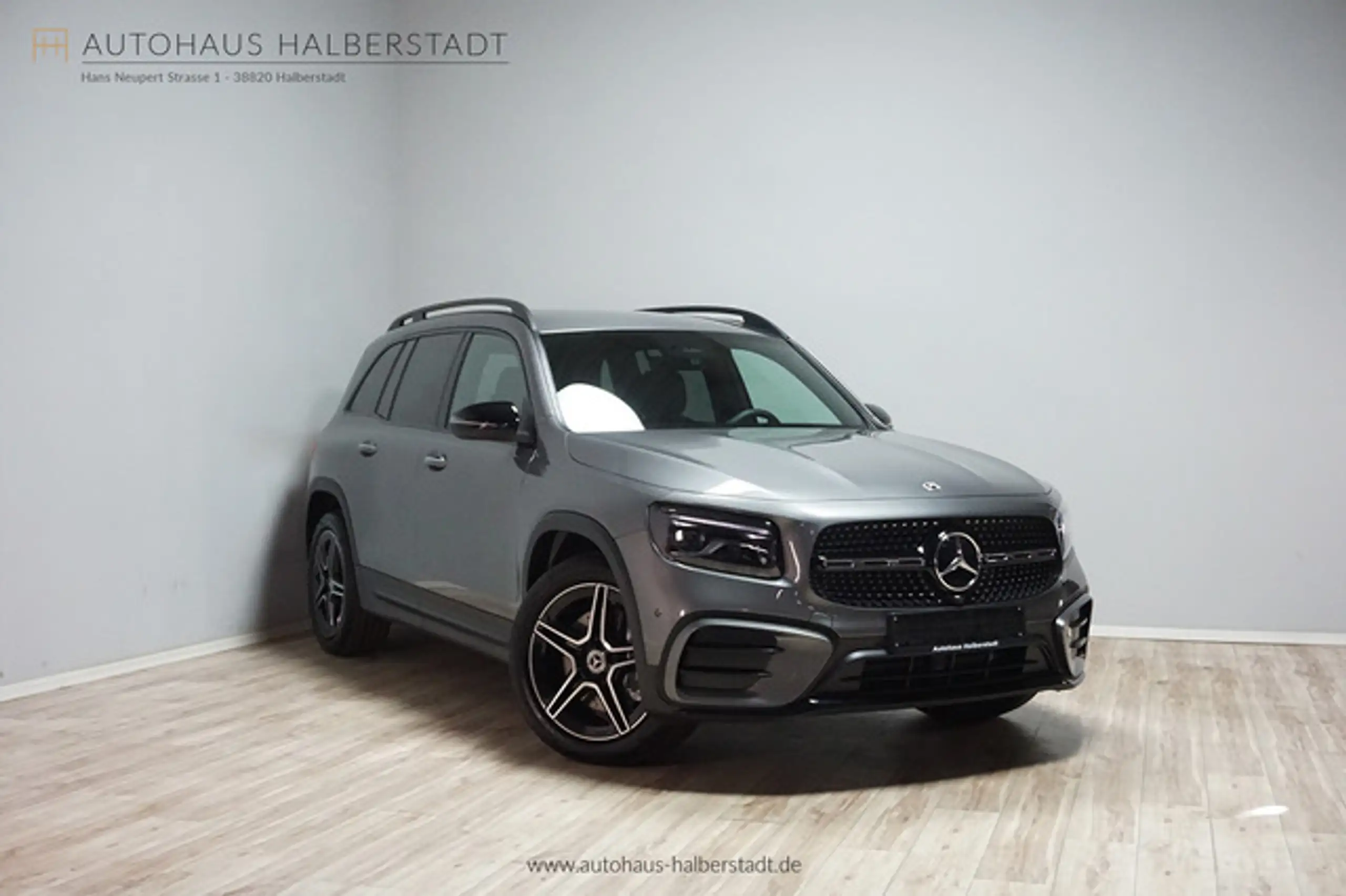 Mercedes-Benz GLB 220 2023