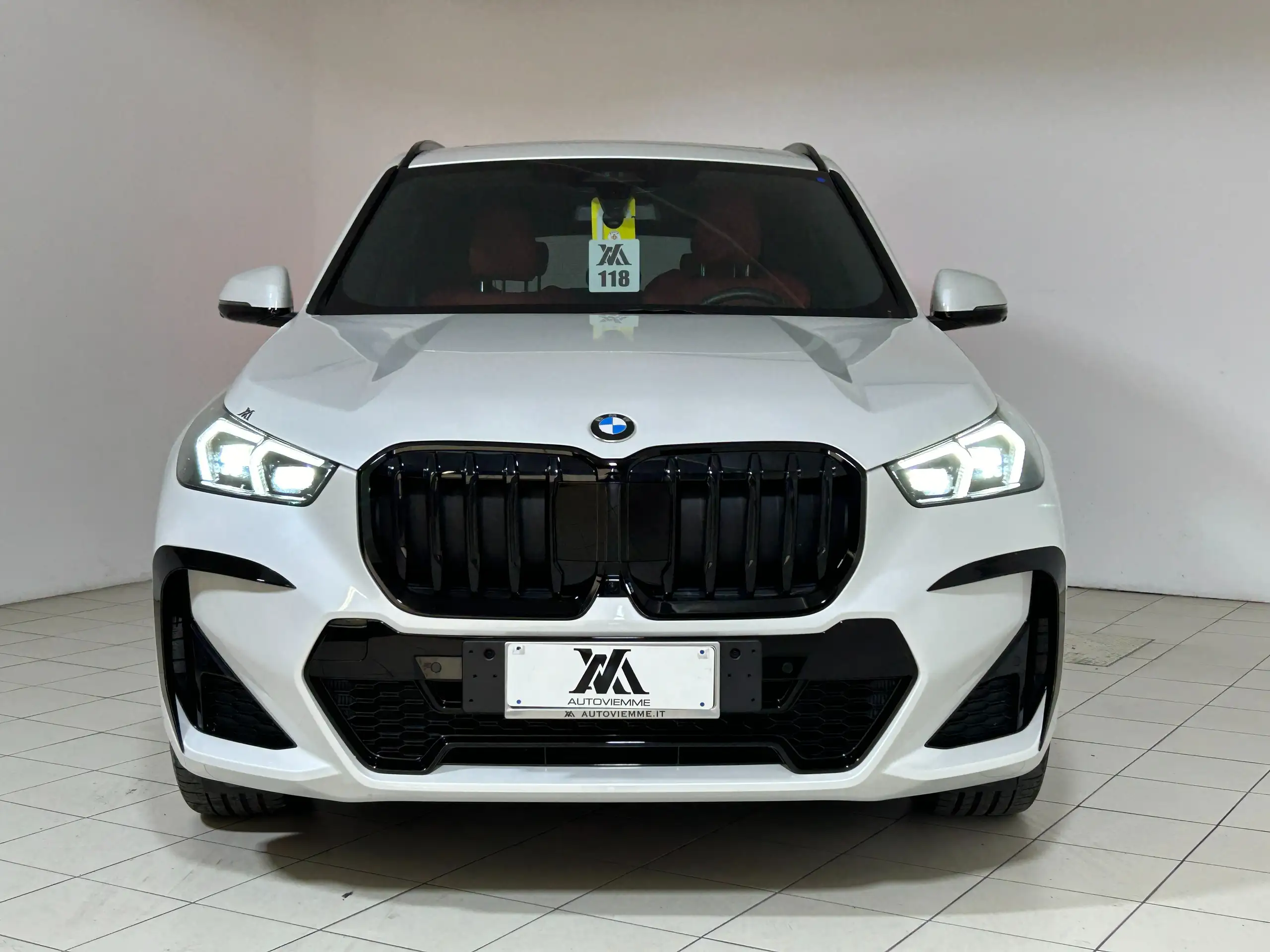 BMW - X1