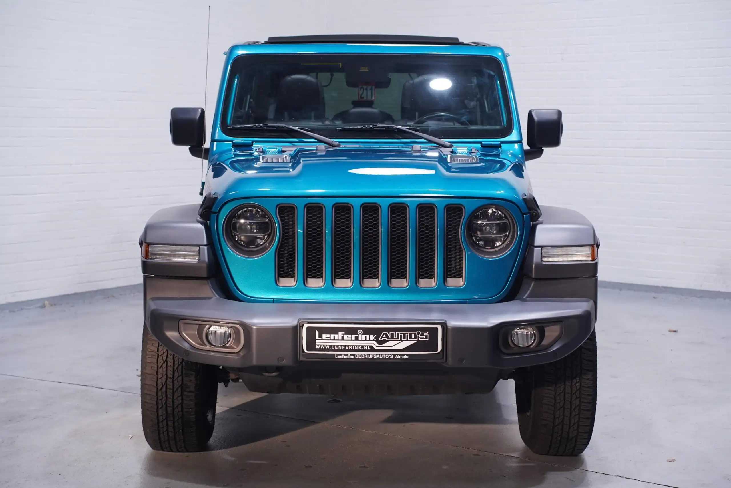 Jeep - Wrangler