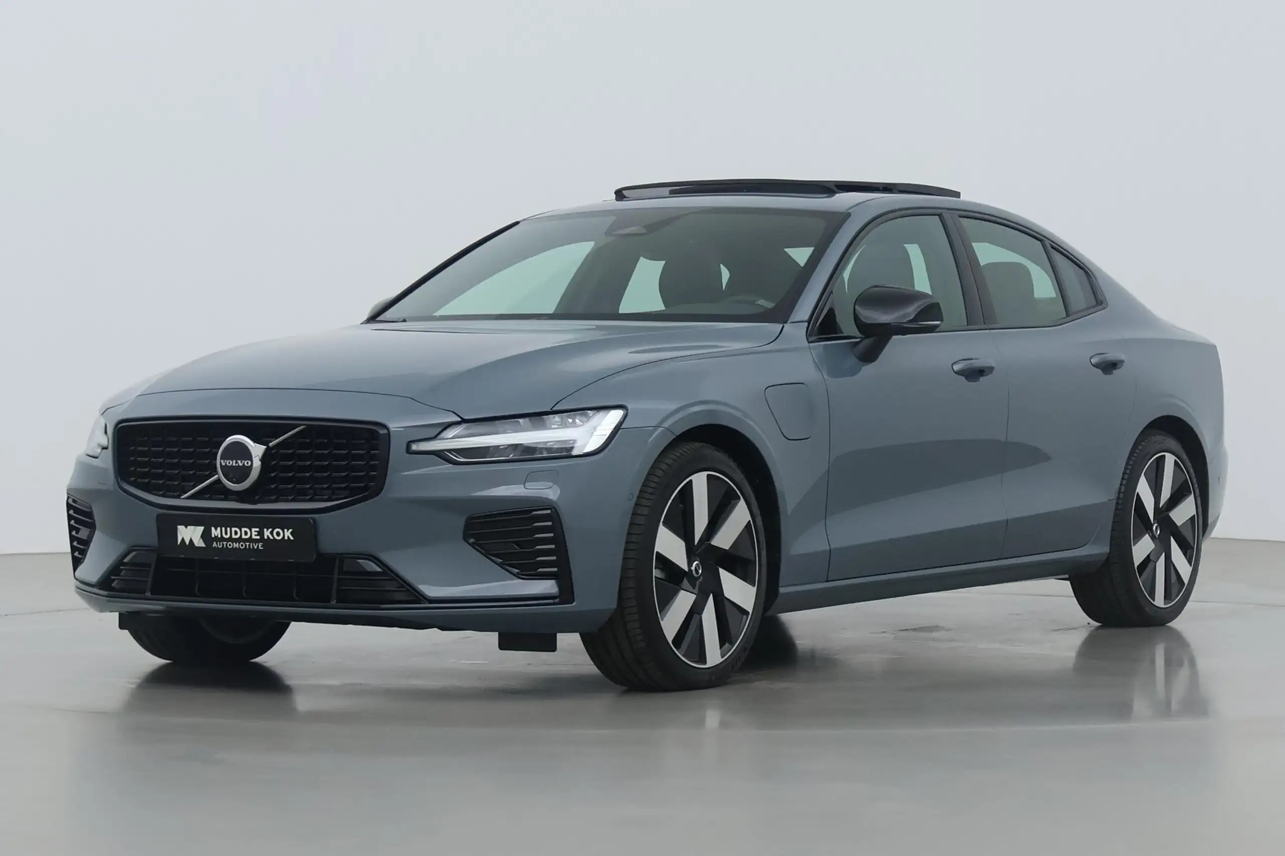 Volvo - S60