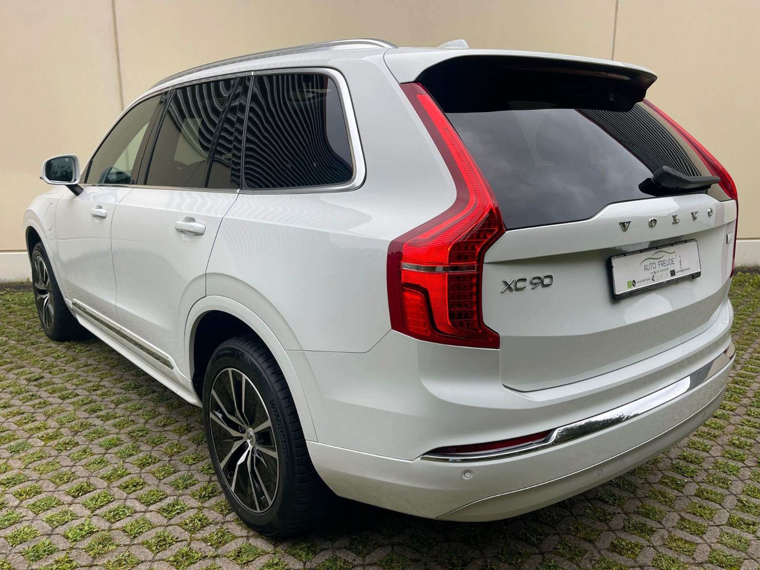 Volvo - XC90